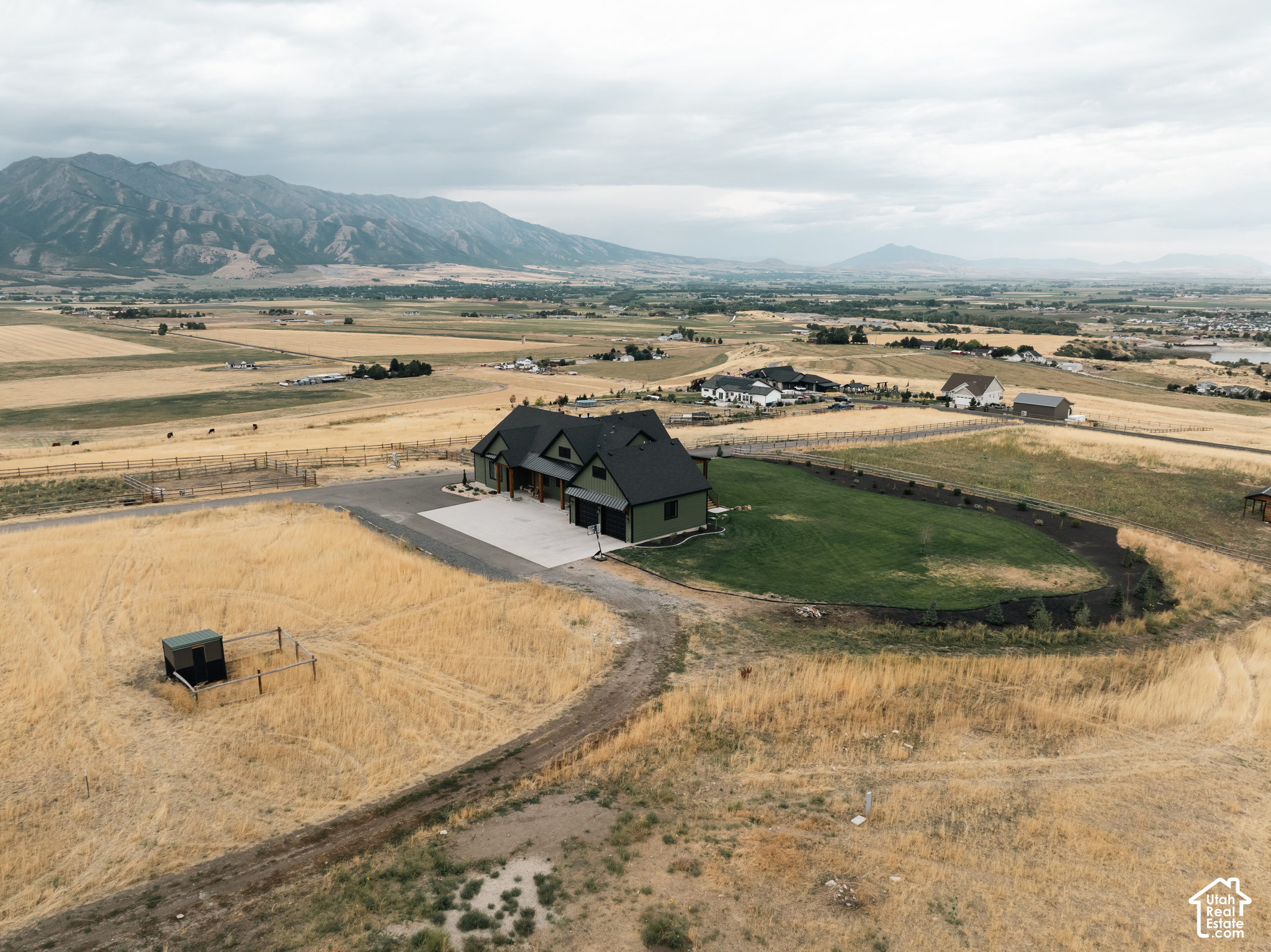 main property photo 80