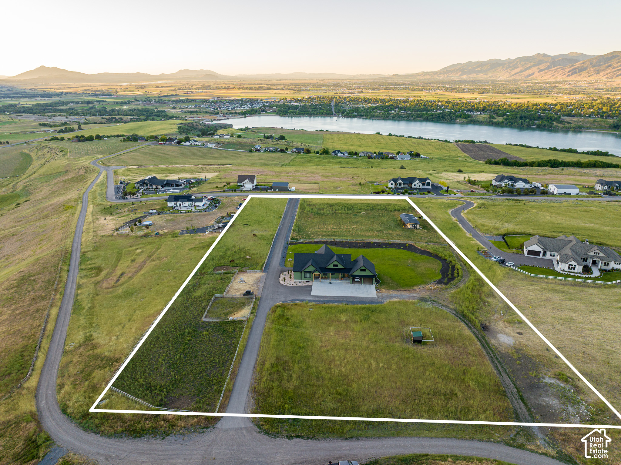 main property photo 86