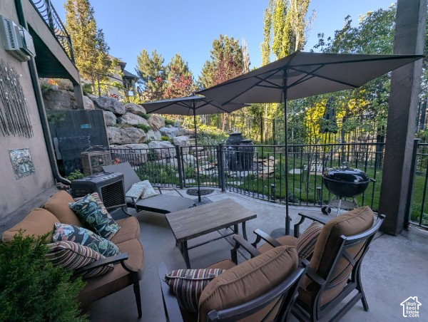 main property photo 25