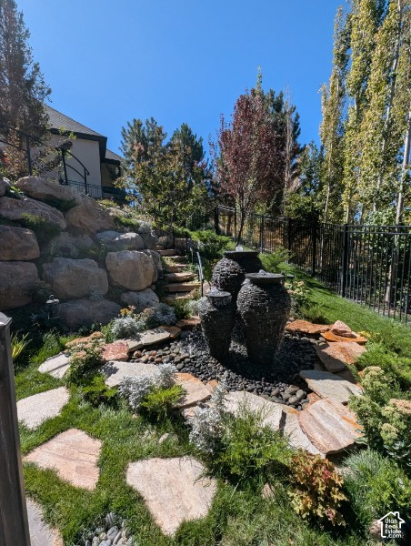 main property photo 29
