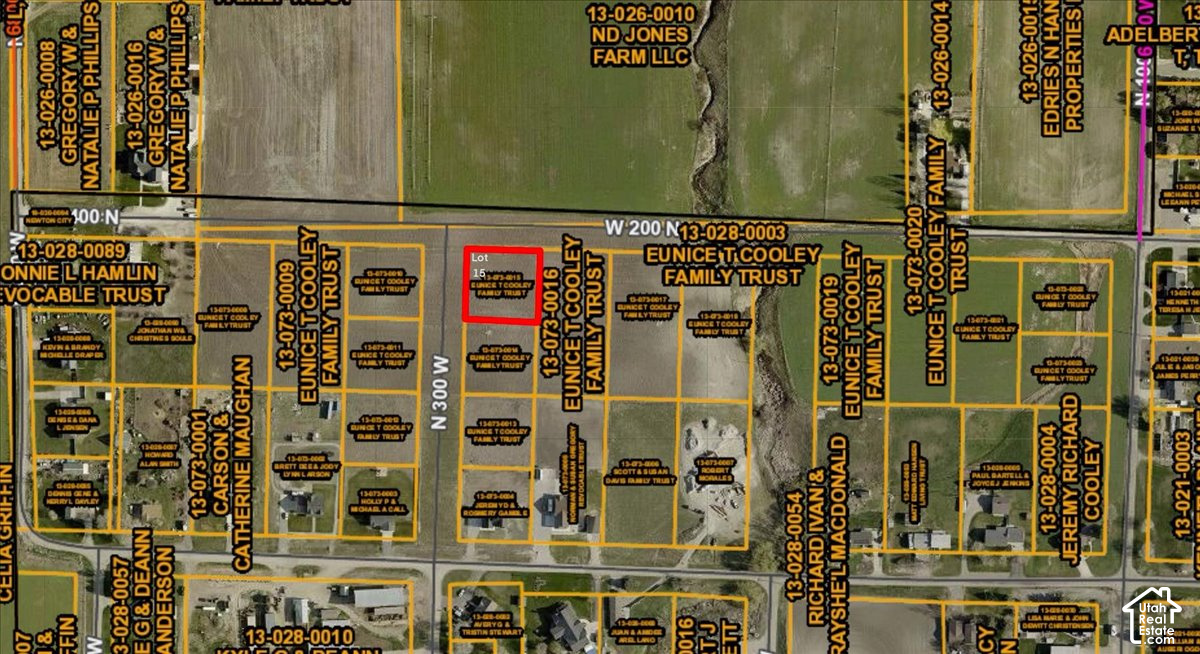 main property photo 8