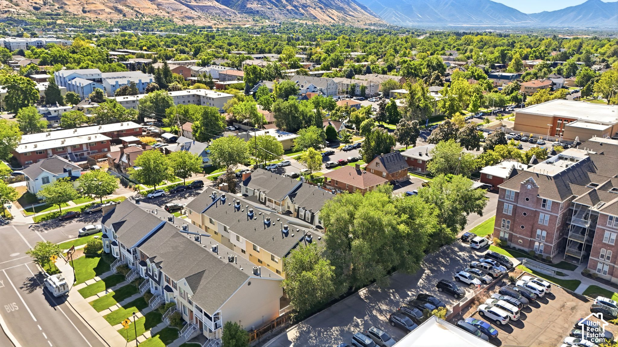 main property photo 18