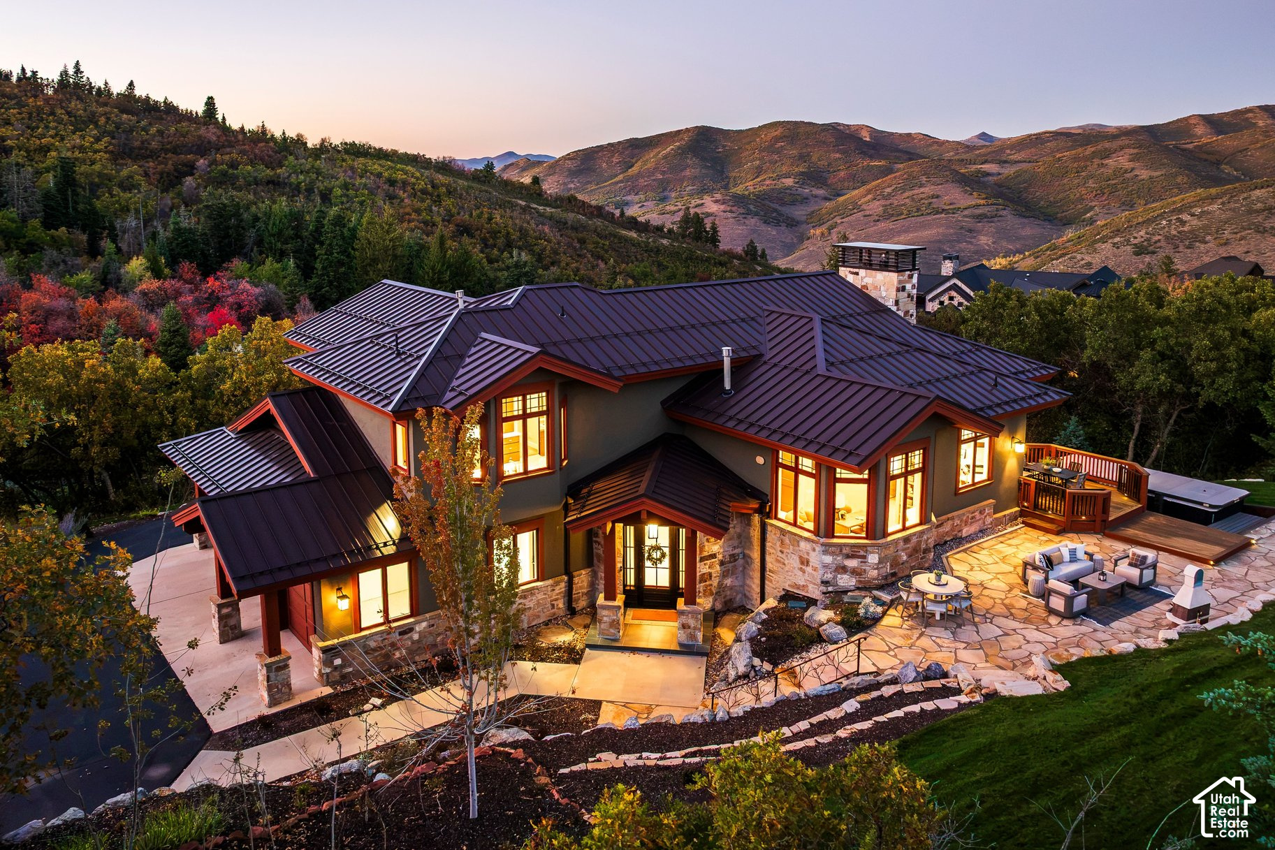 main property photo 37