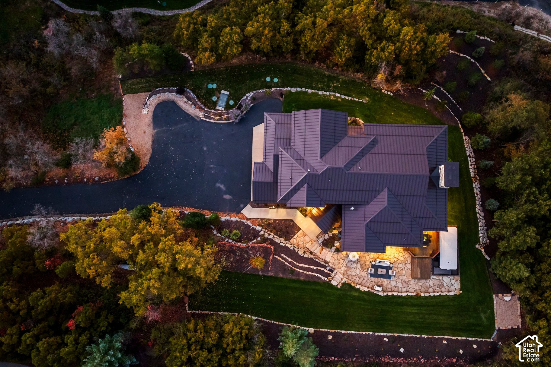 main property photo 38