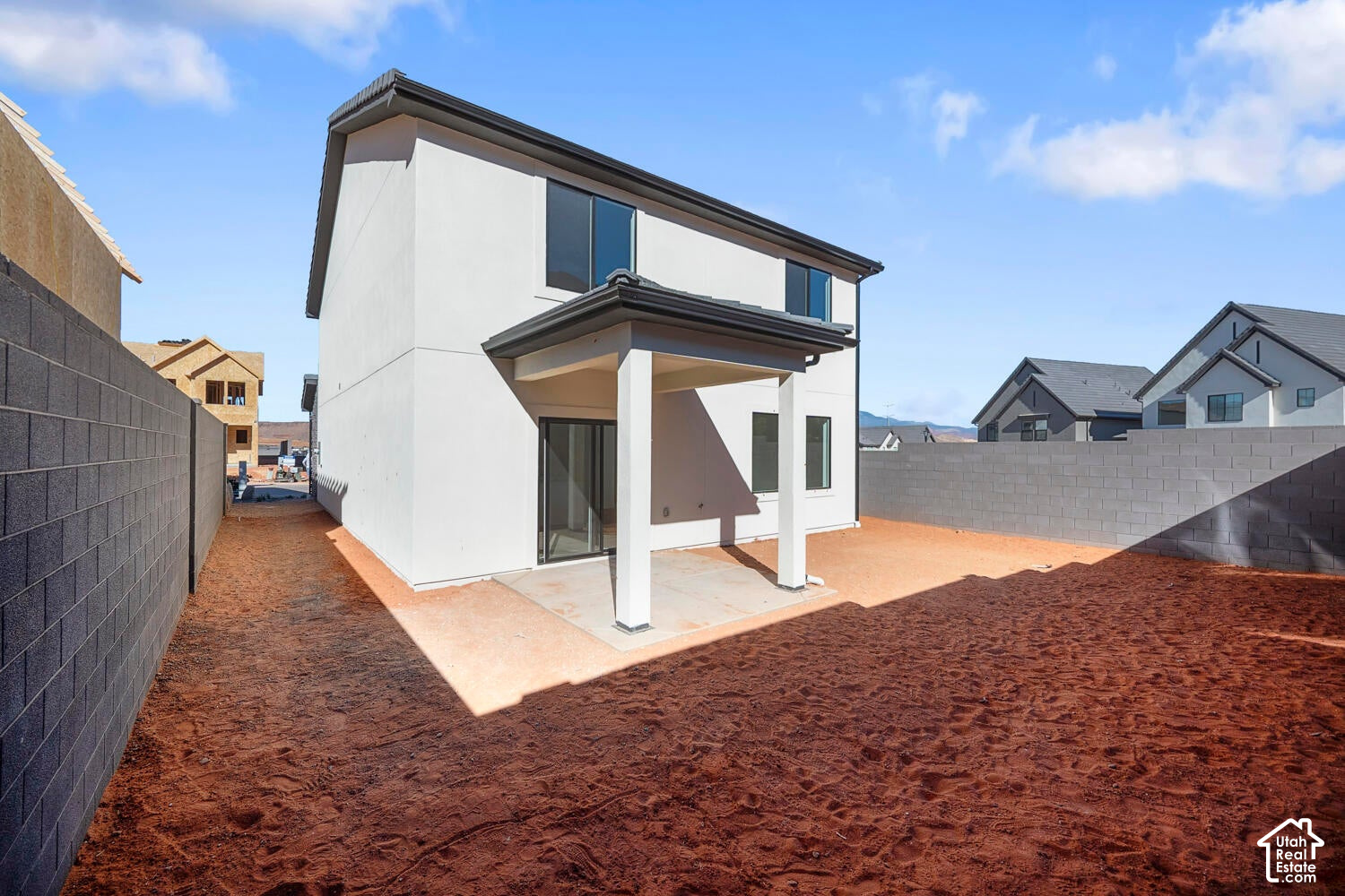 main property photo 5