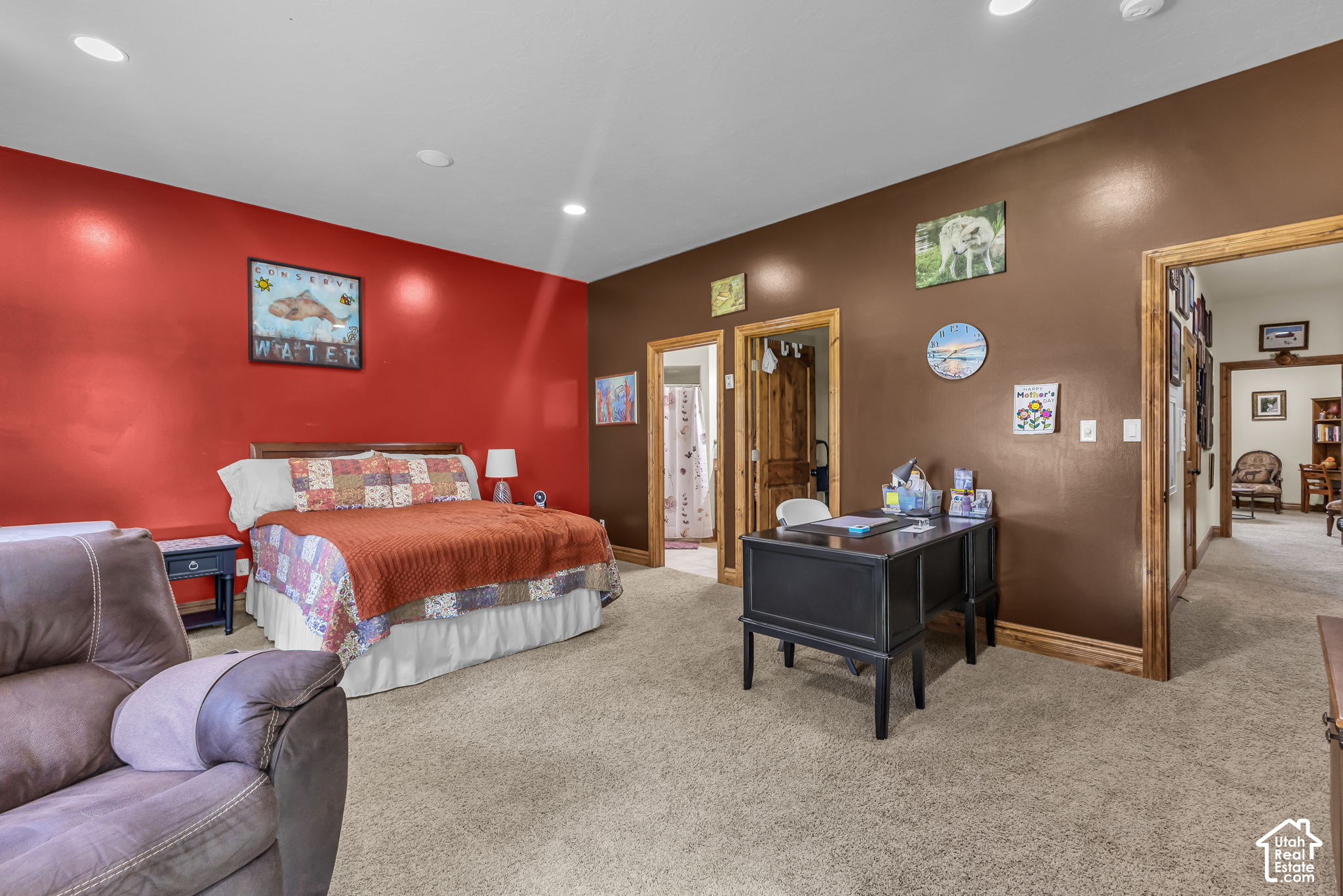 main property photo 45