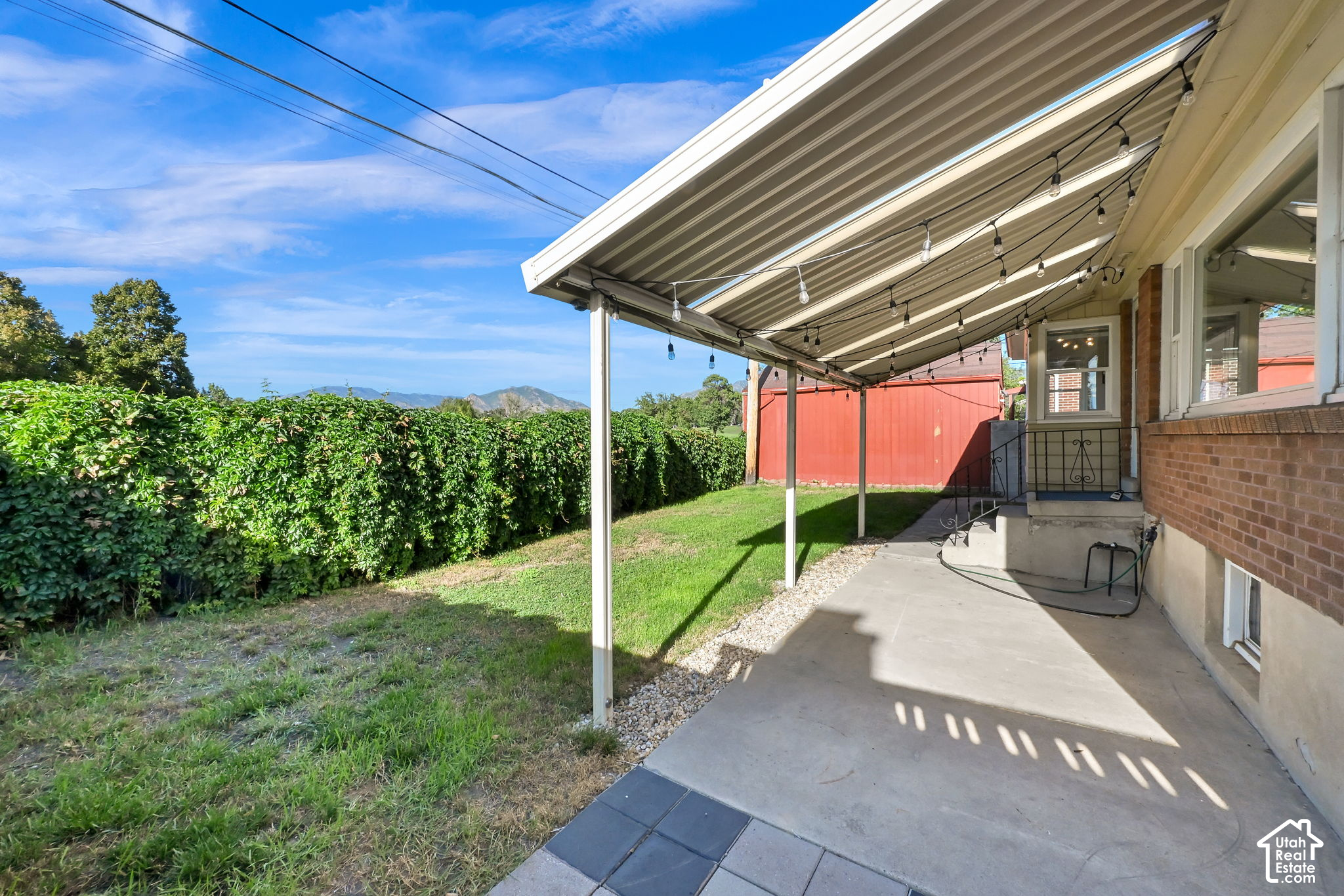 main property photo 25