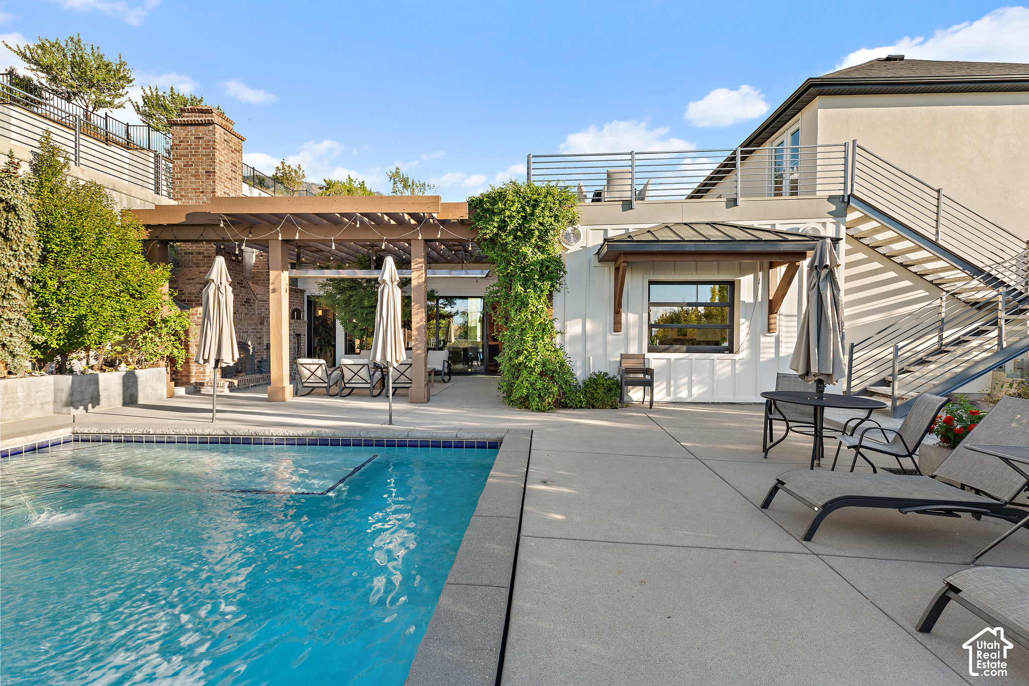 main property photo 61