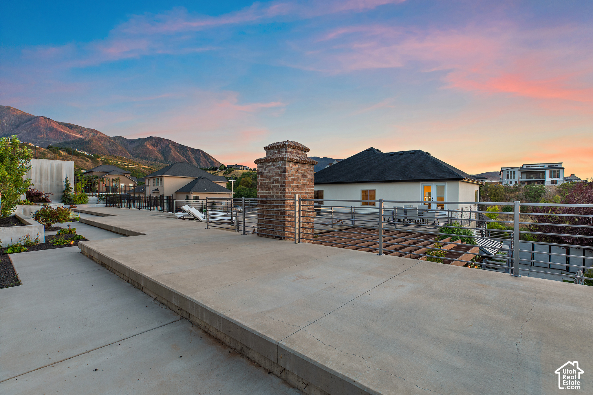main property photo 81