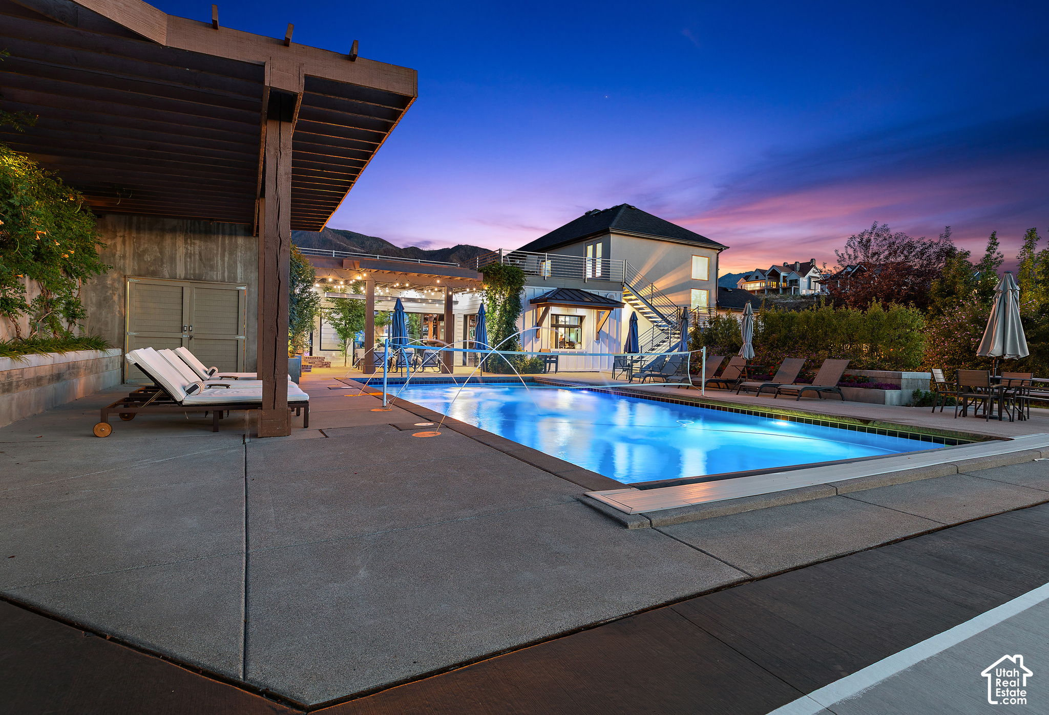 main property photo 83