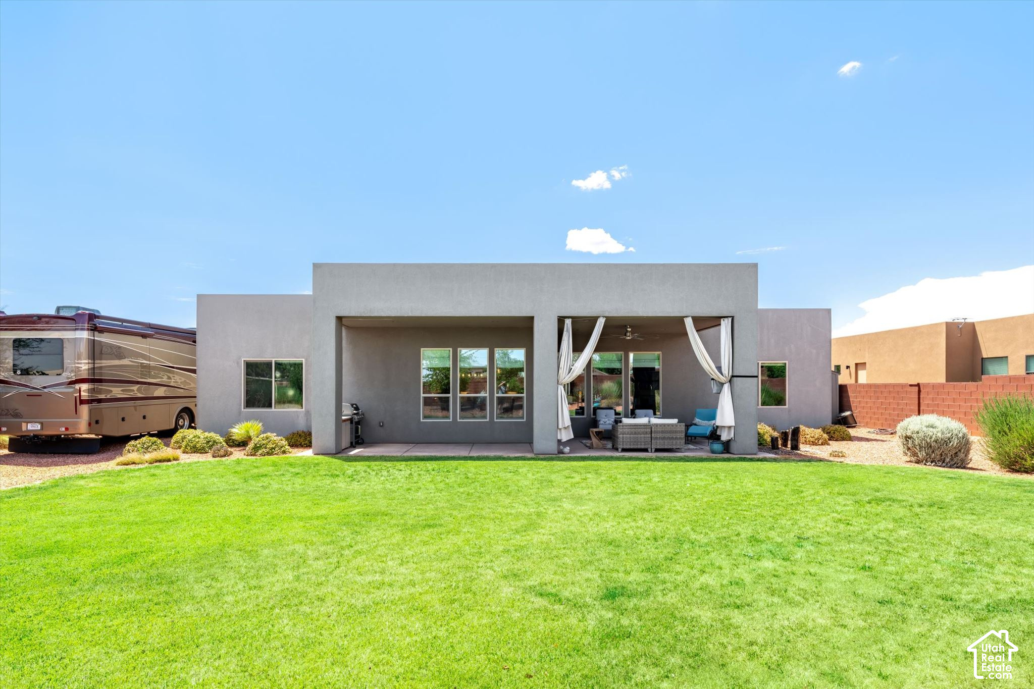 main property photo 51