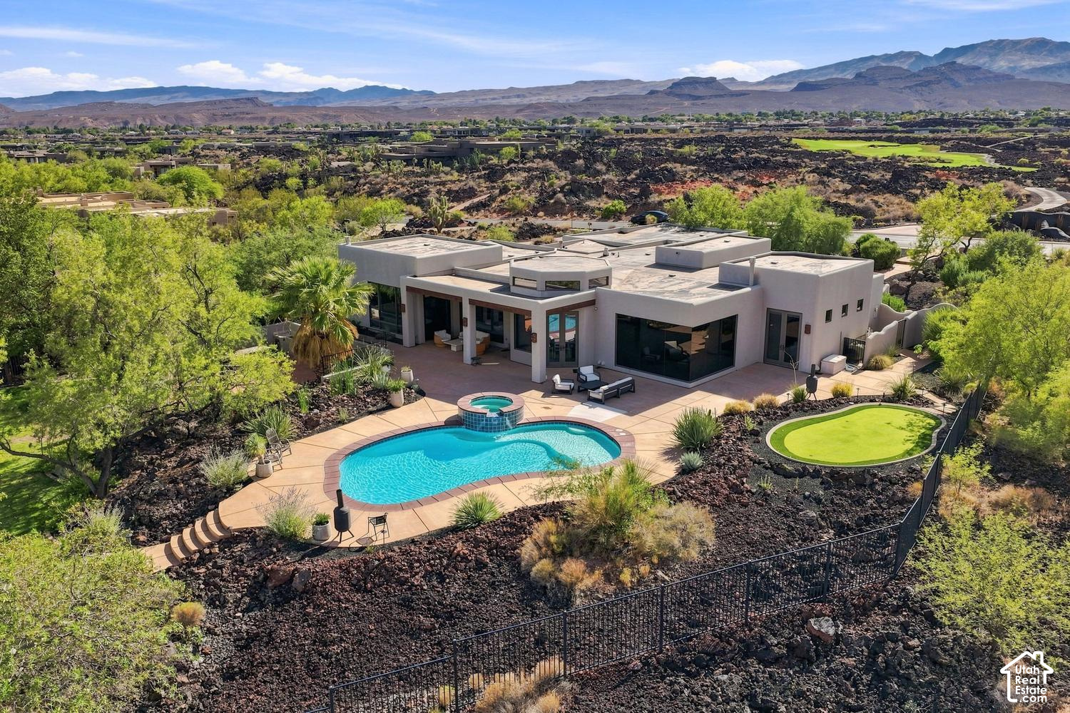 main property photo 1