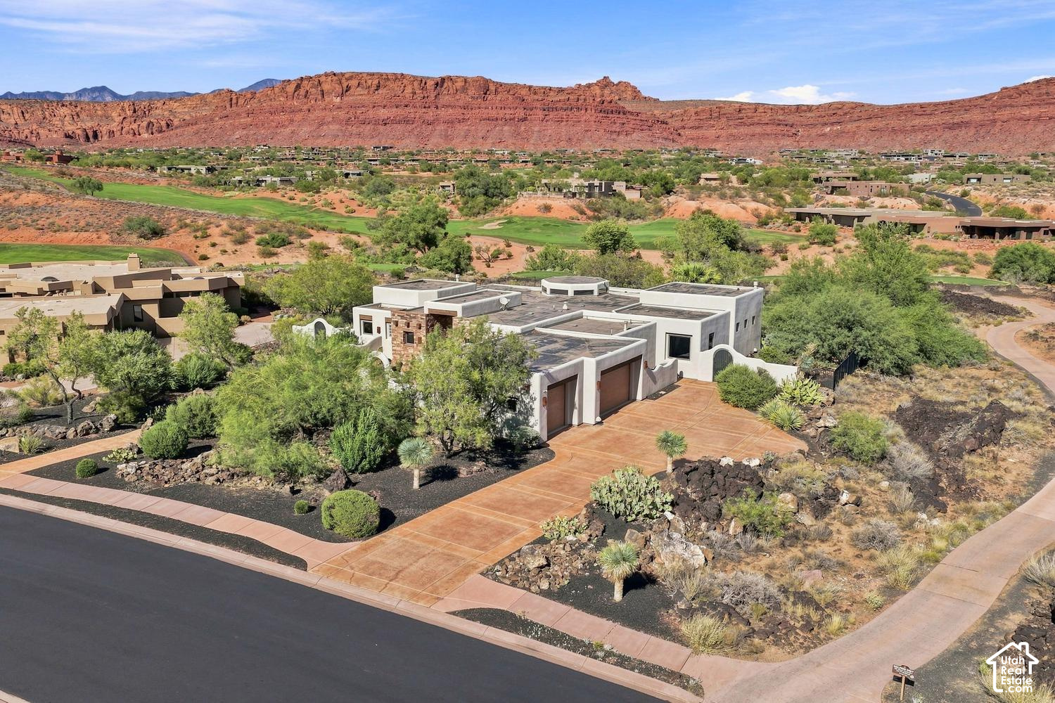 main property photo 4