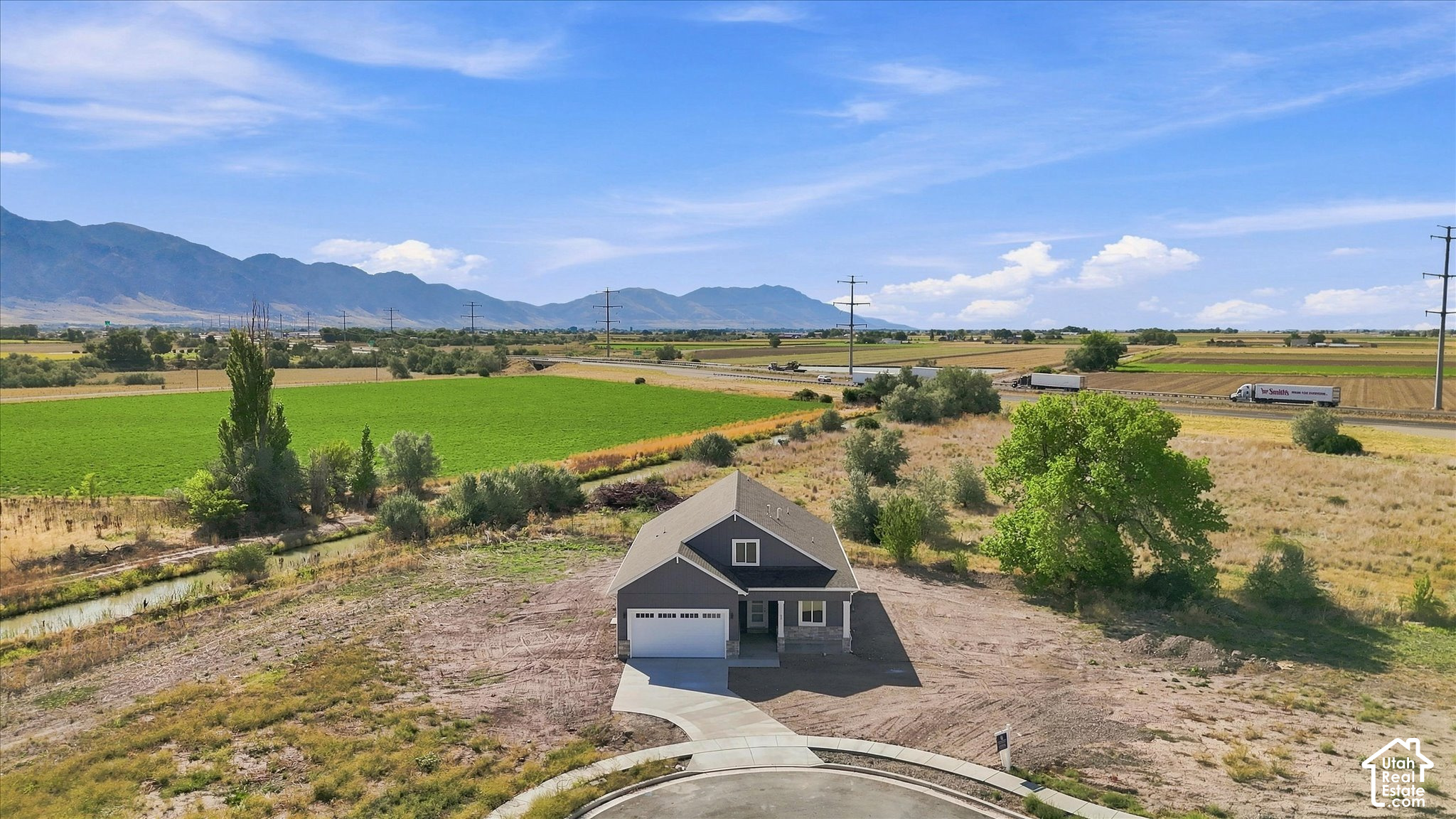main property photo 56