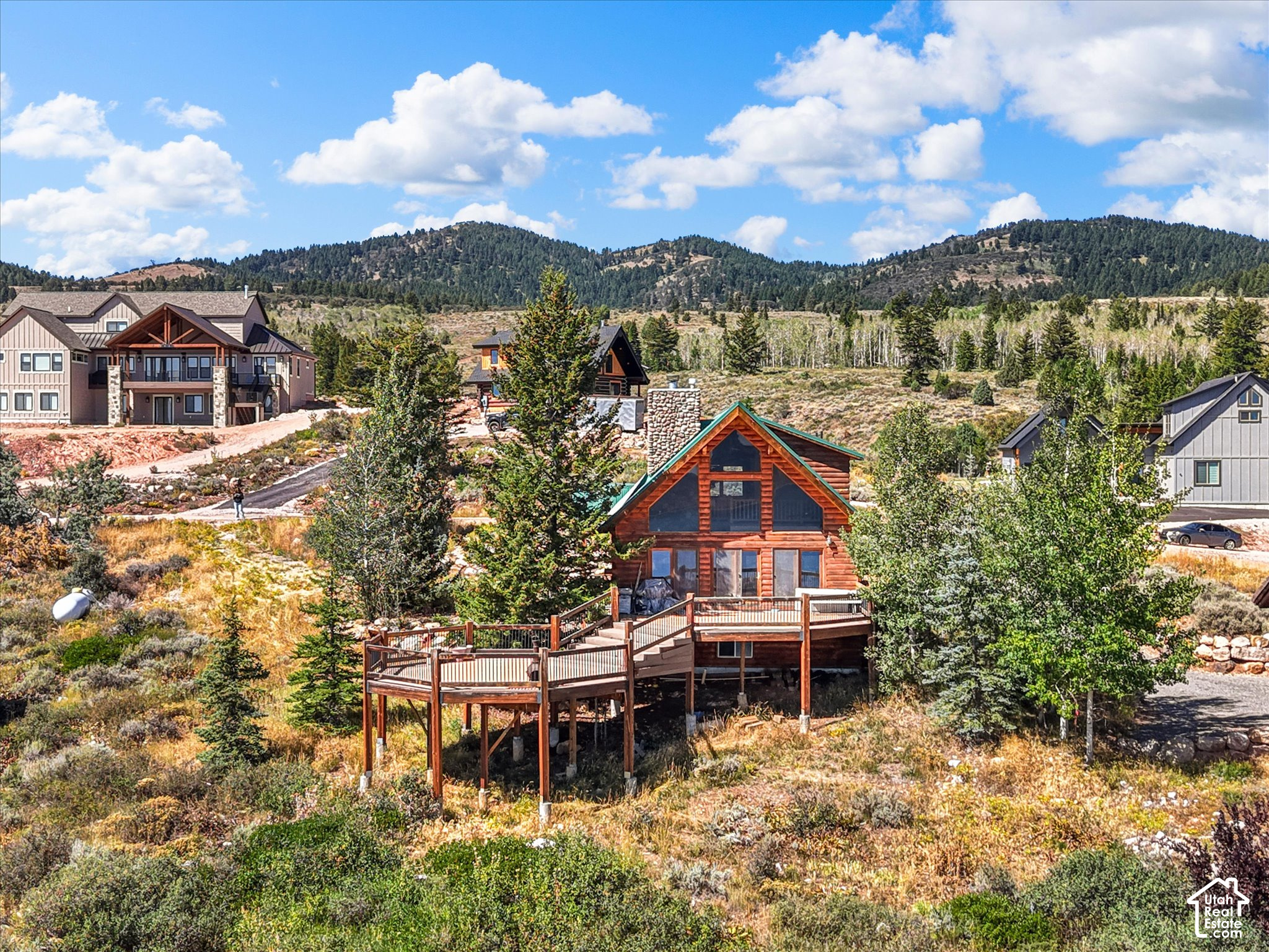 main property photo 27