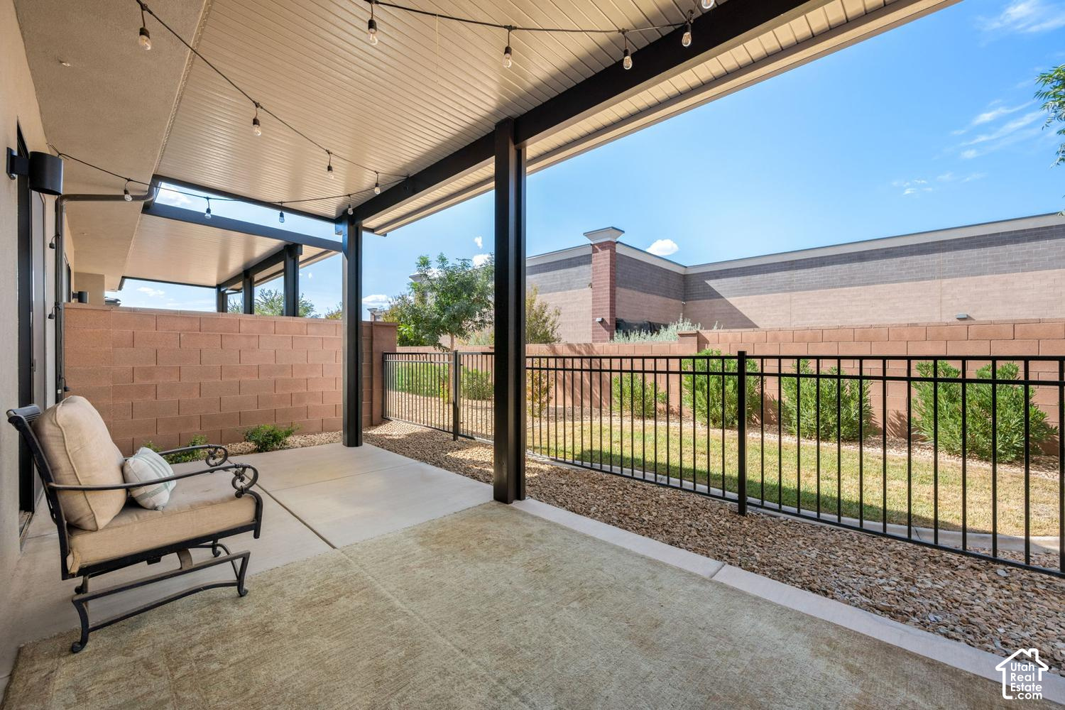 main property photo 16