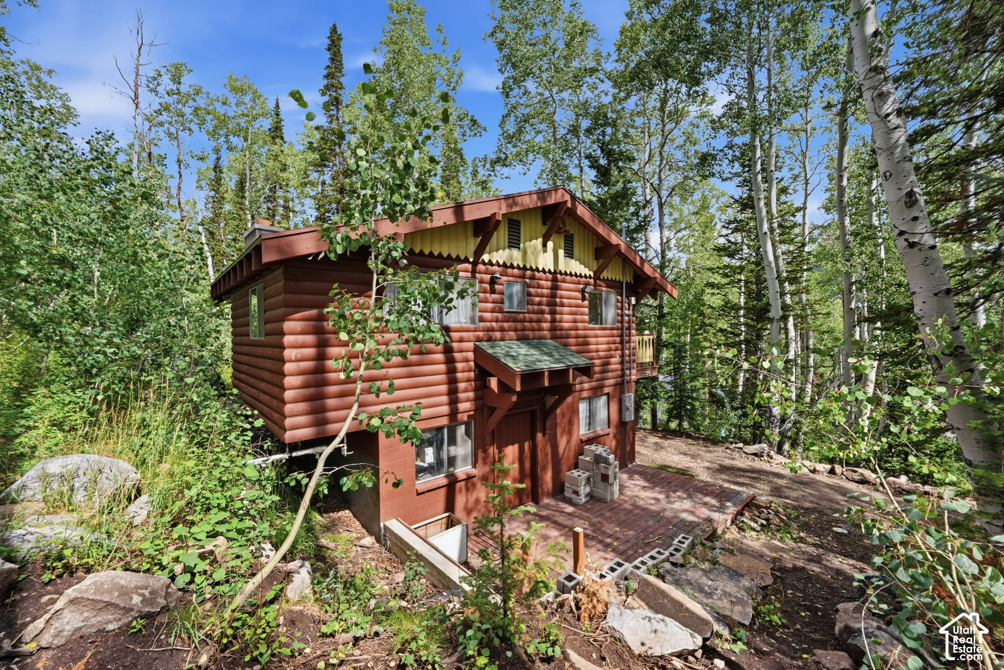 main property photo 4