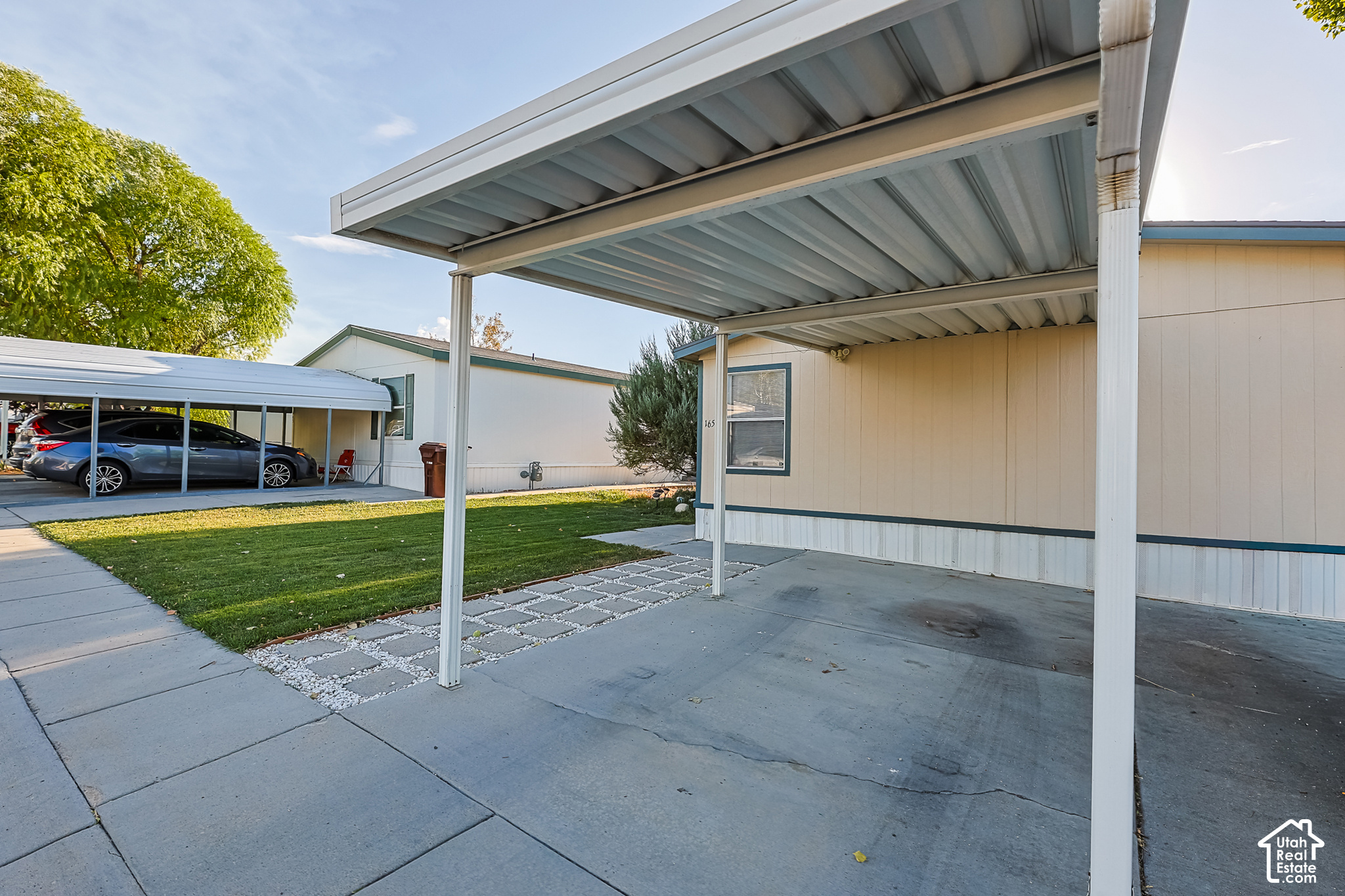 main property photo 36