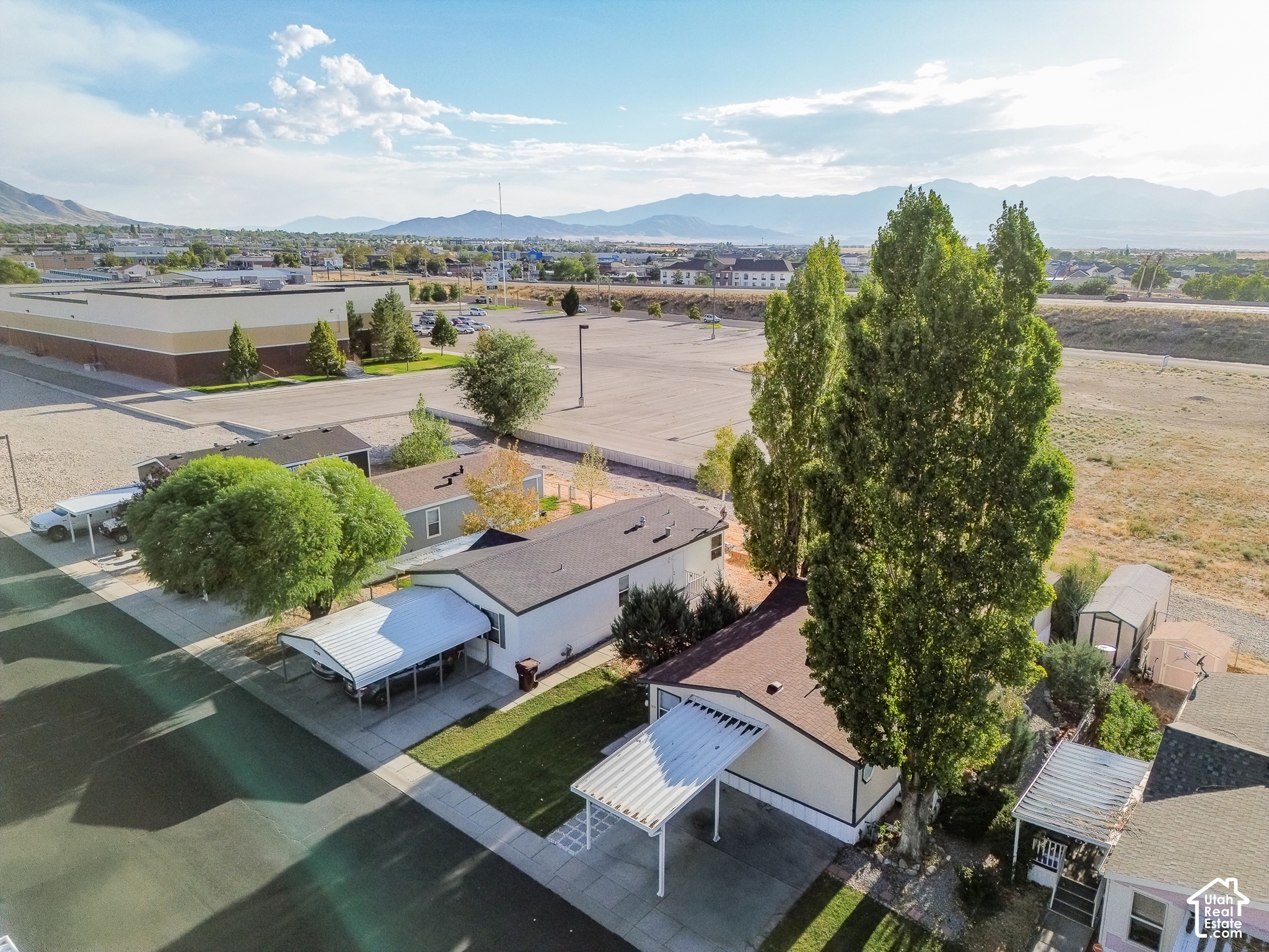 main property photo 38