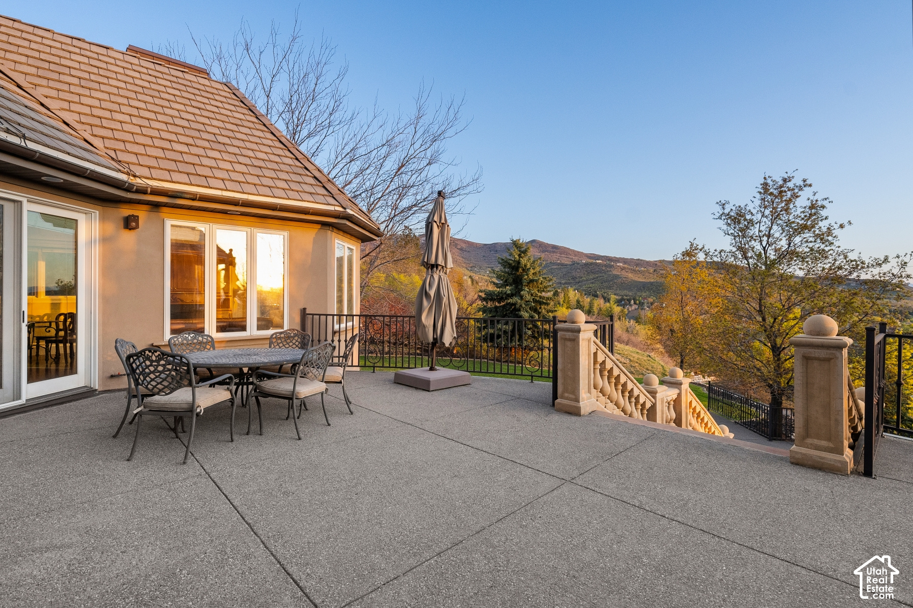 main property photo 112