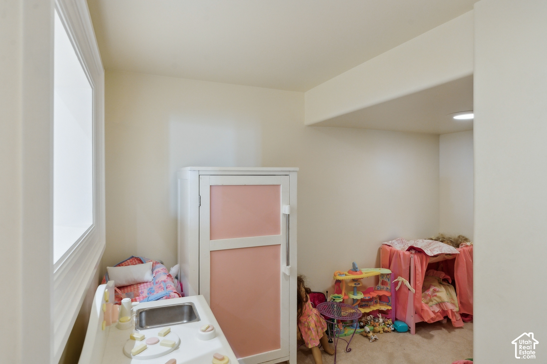 main property photo 73