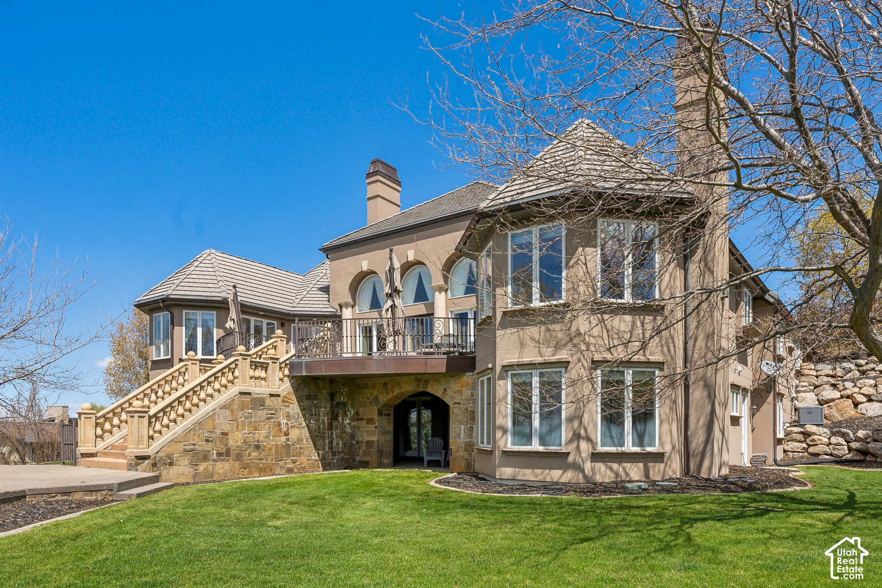 main property photo 95