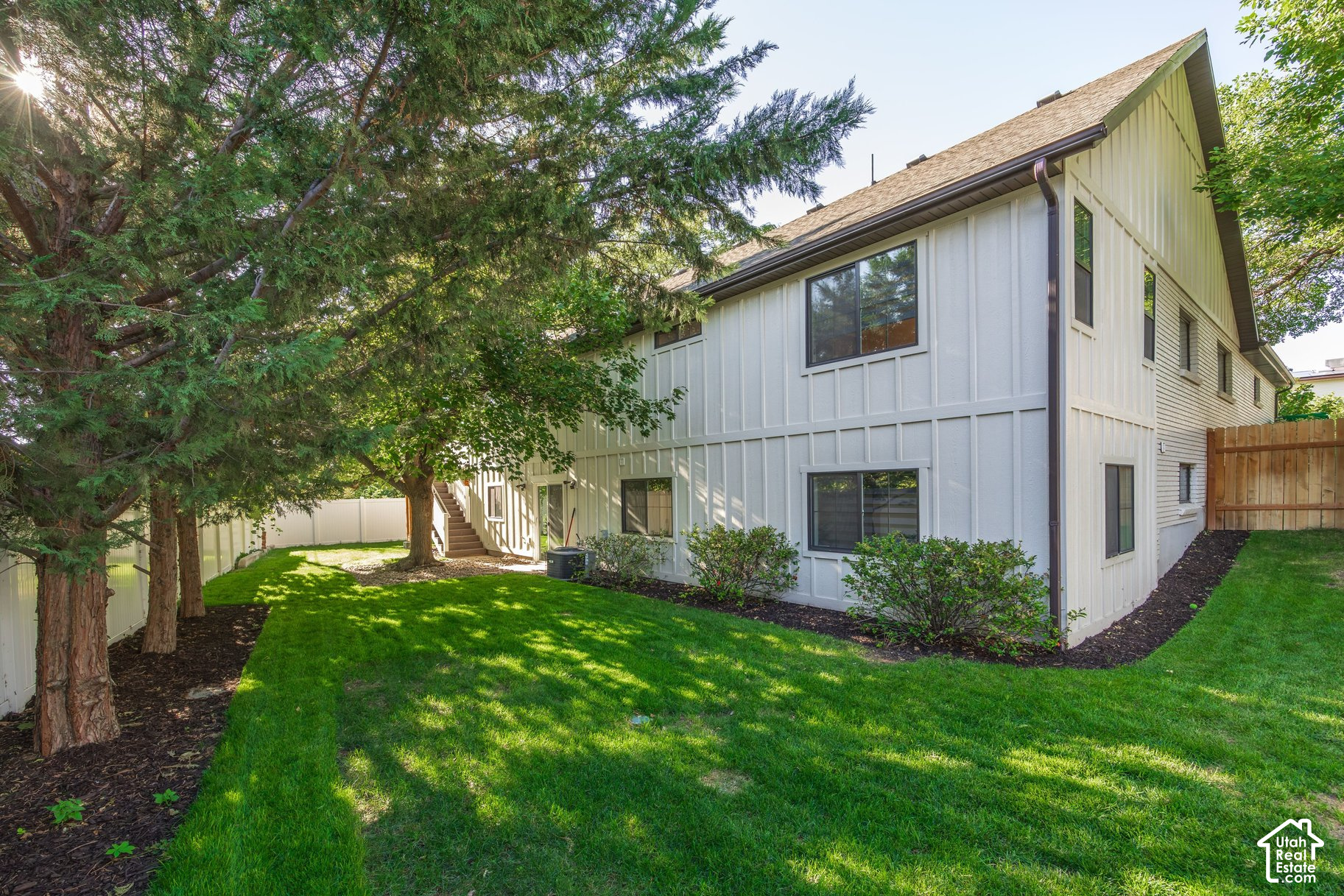 property viewer photo 28