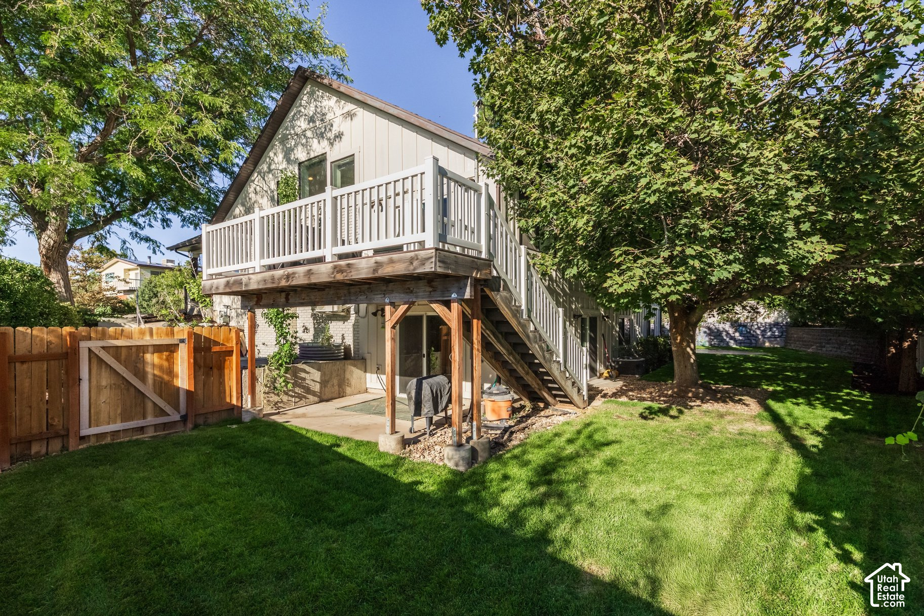property viewer photo 32