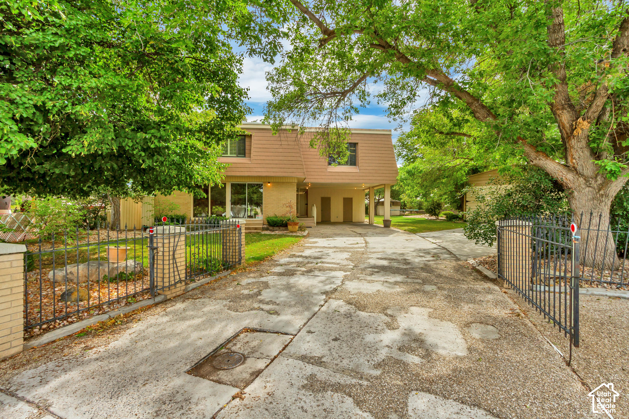 main property photo 64