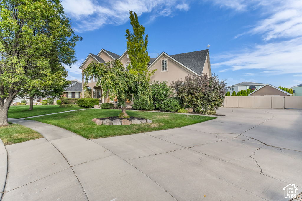 main property photo 4
