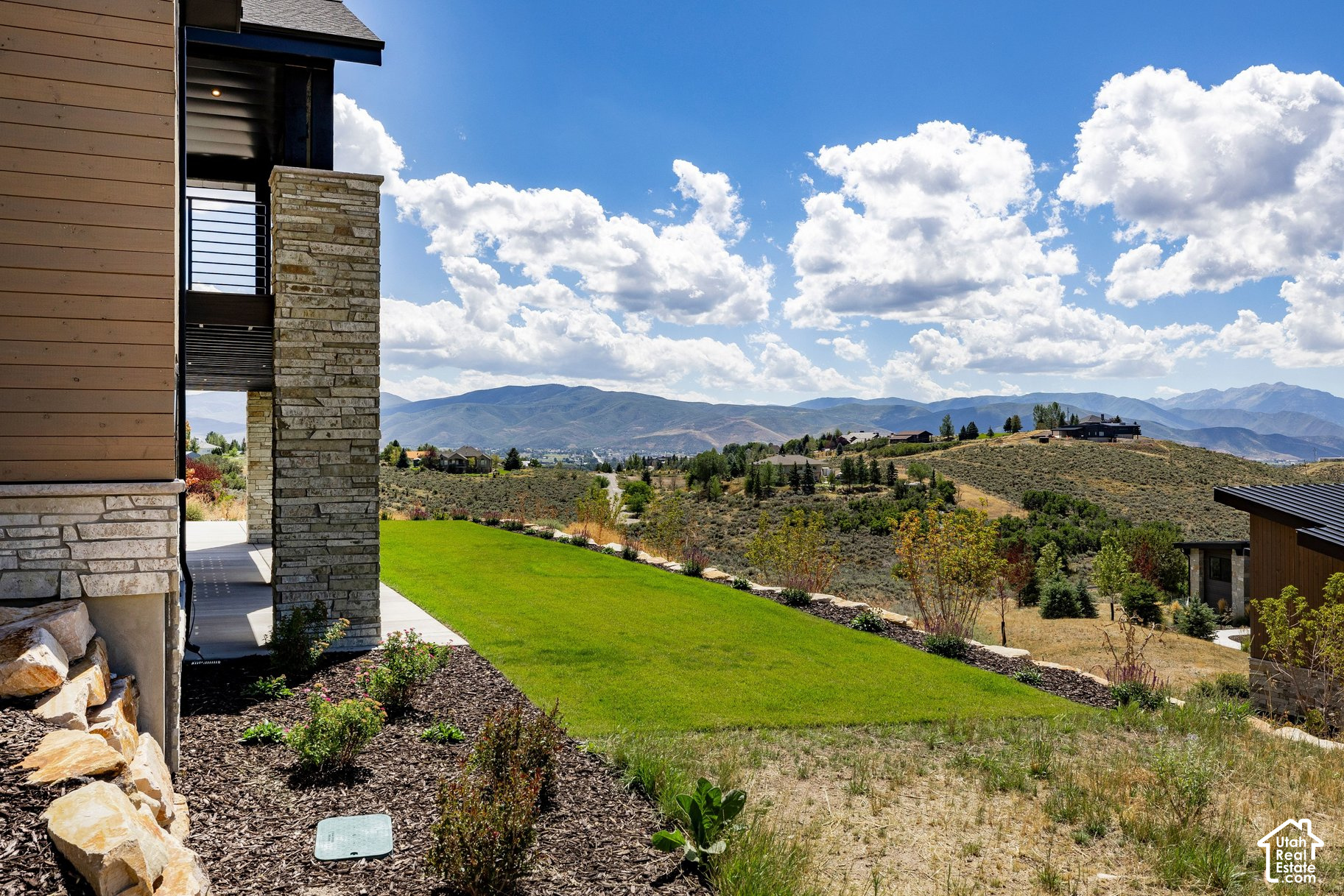 main property photo 67
