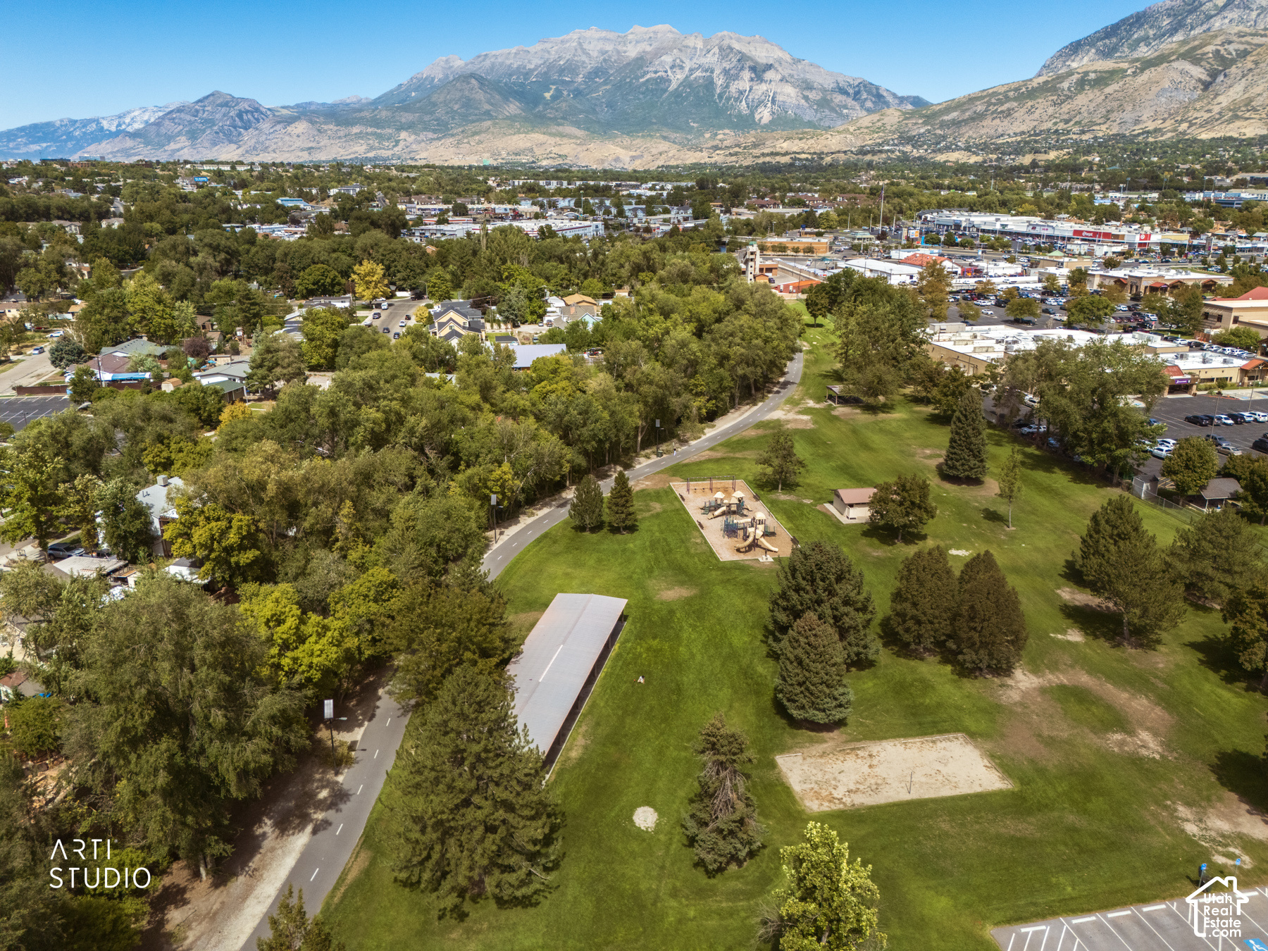 main property photo 24
