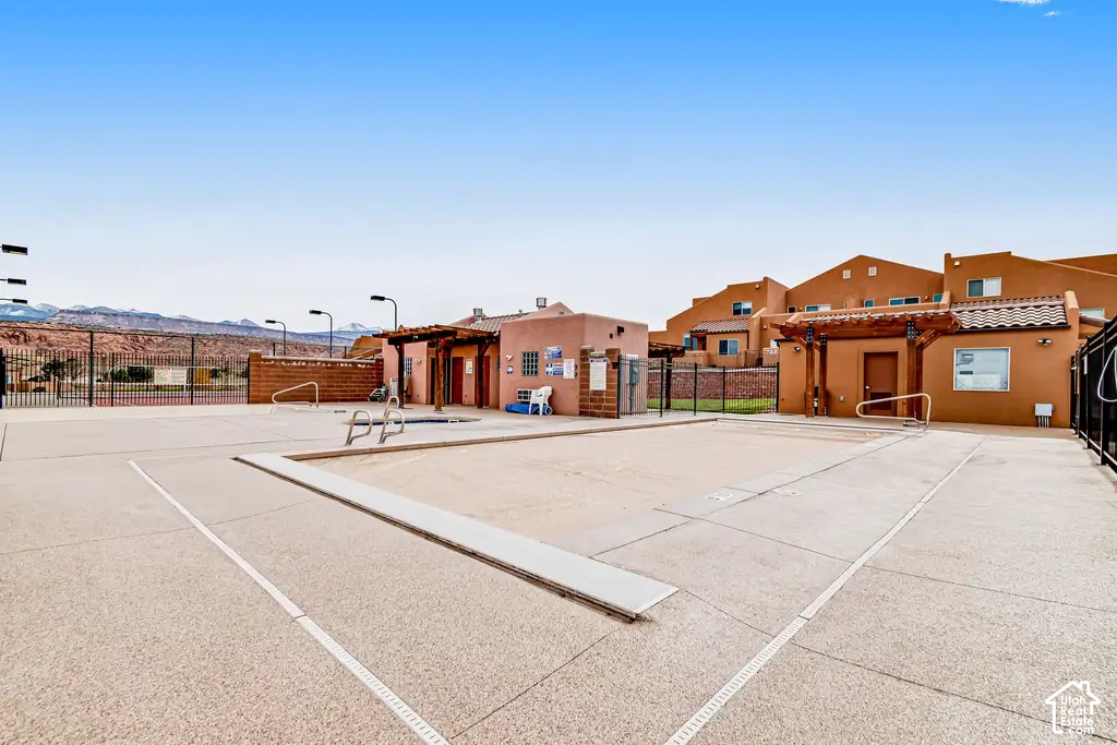 main property photo 39