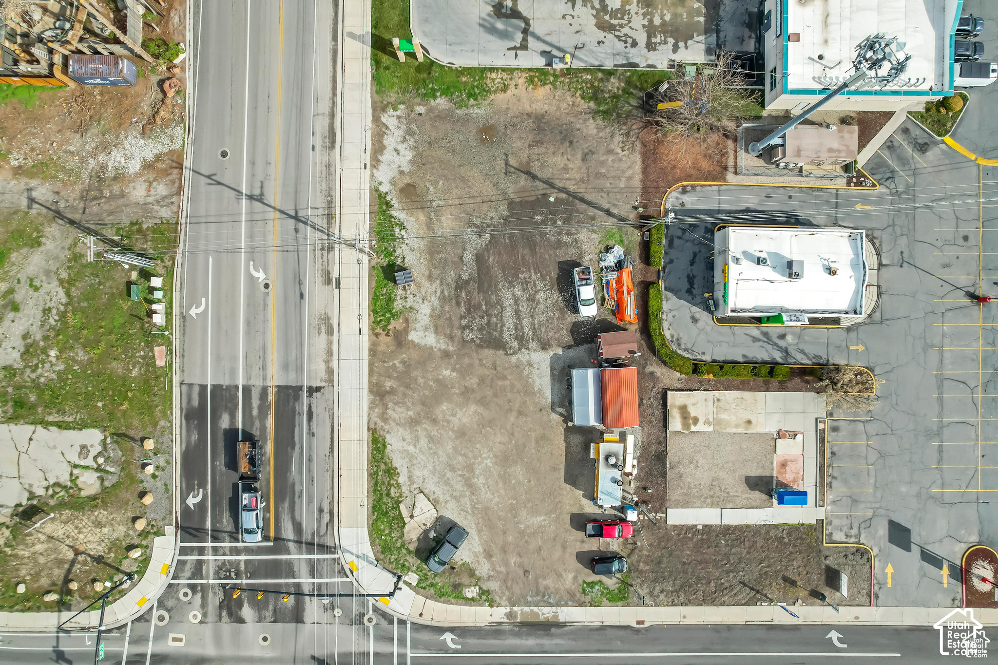 main property photo 14