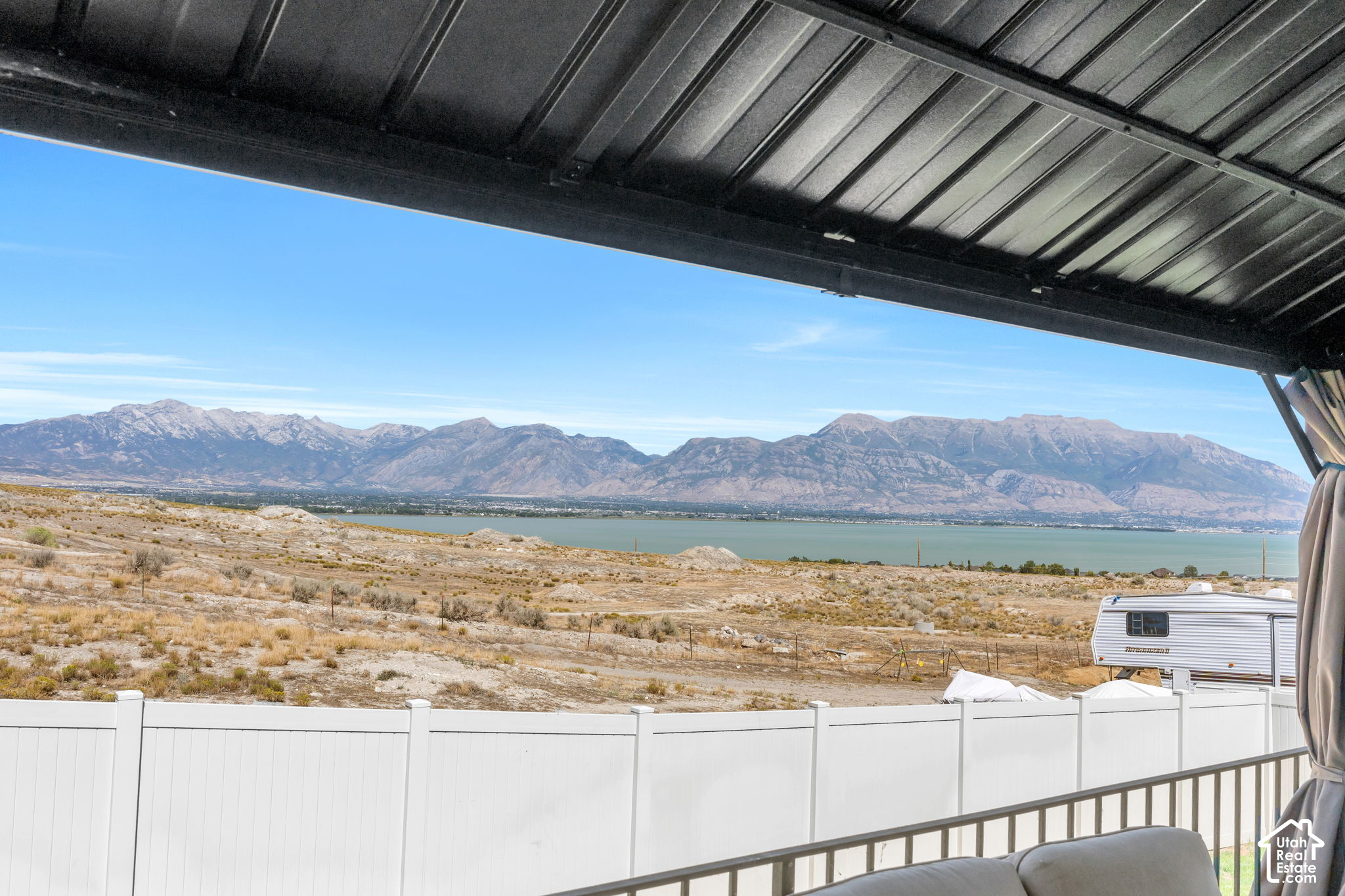 main property photo 35