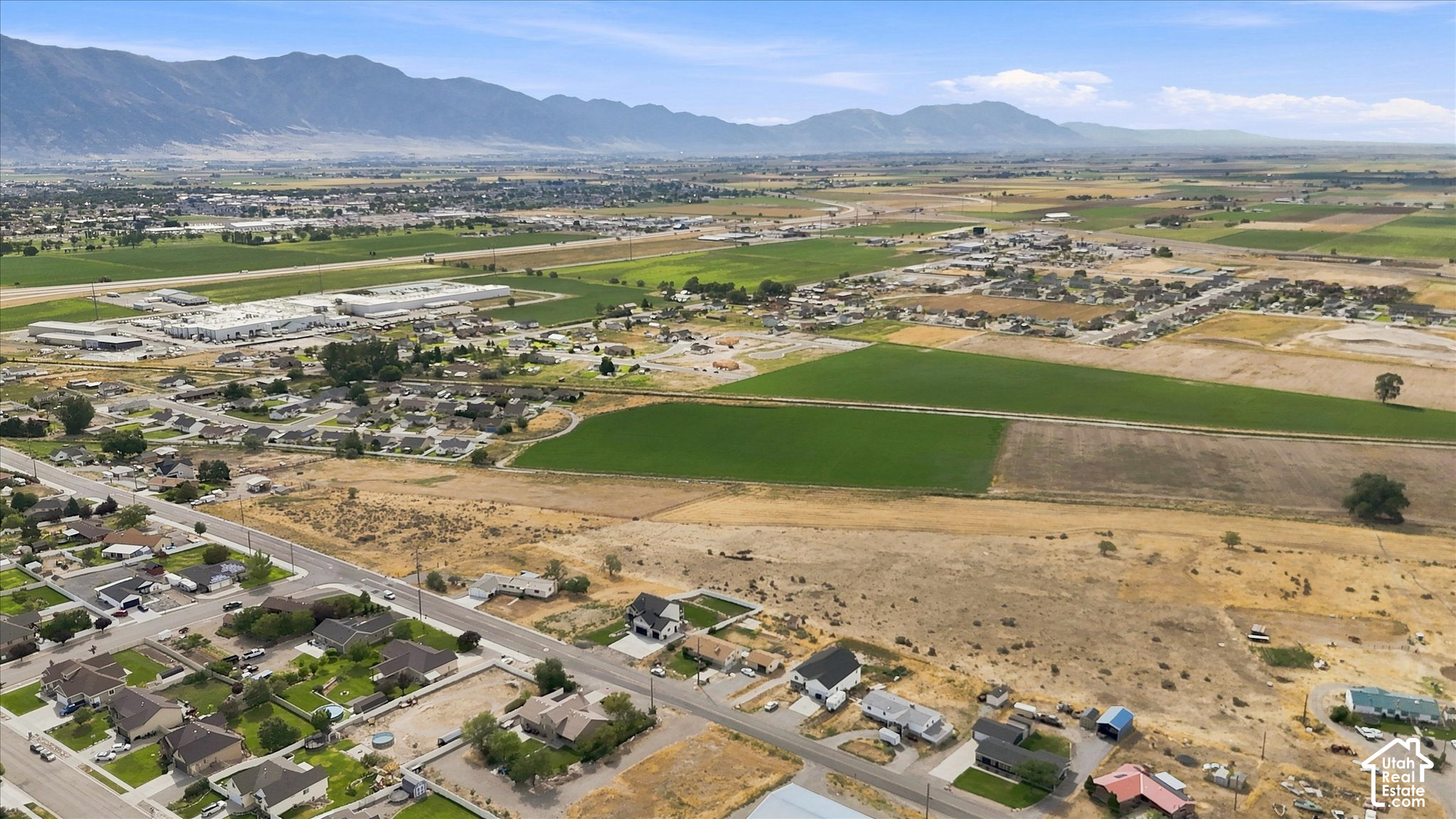 main property photo 10