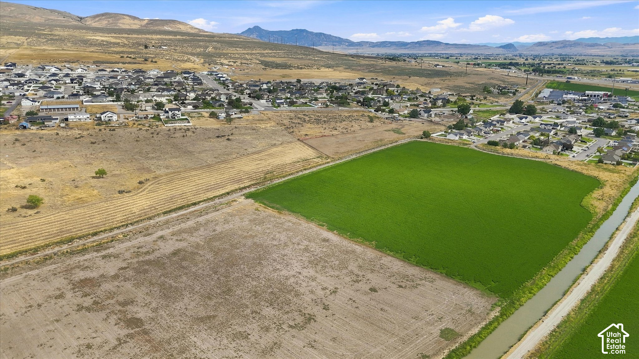main property photo 15