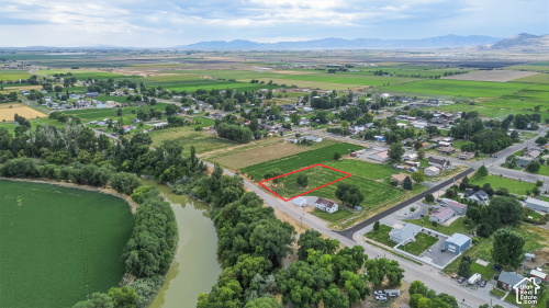 main property photo 21