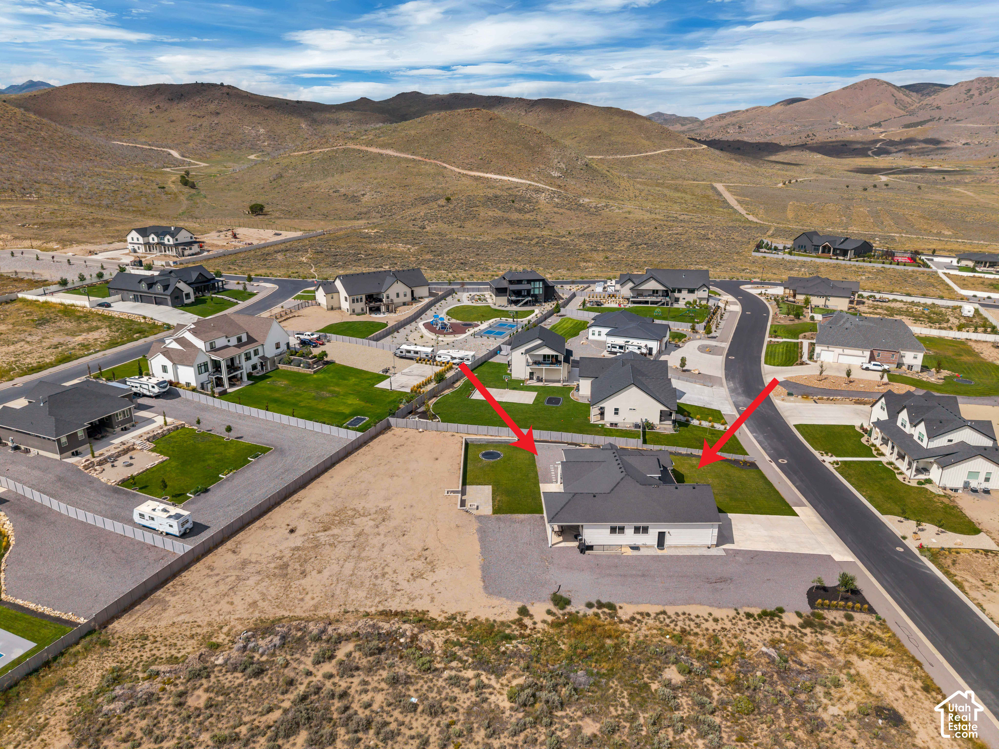main property photo 60