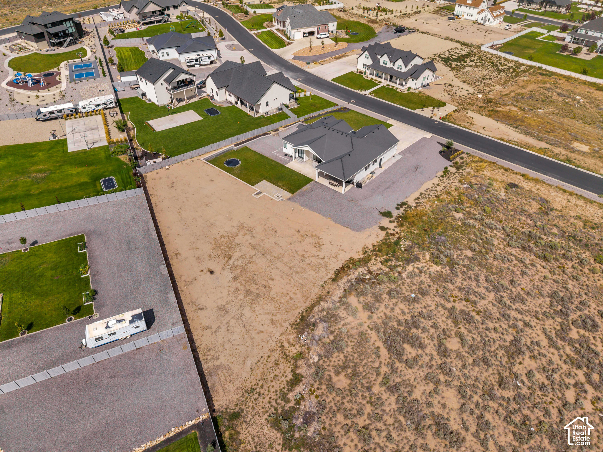 main property photo 67