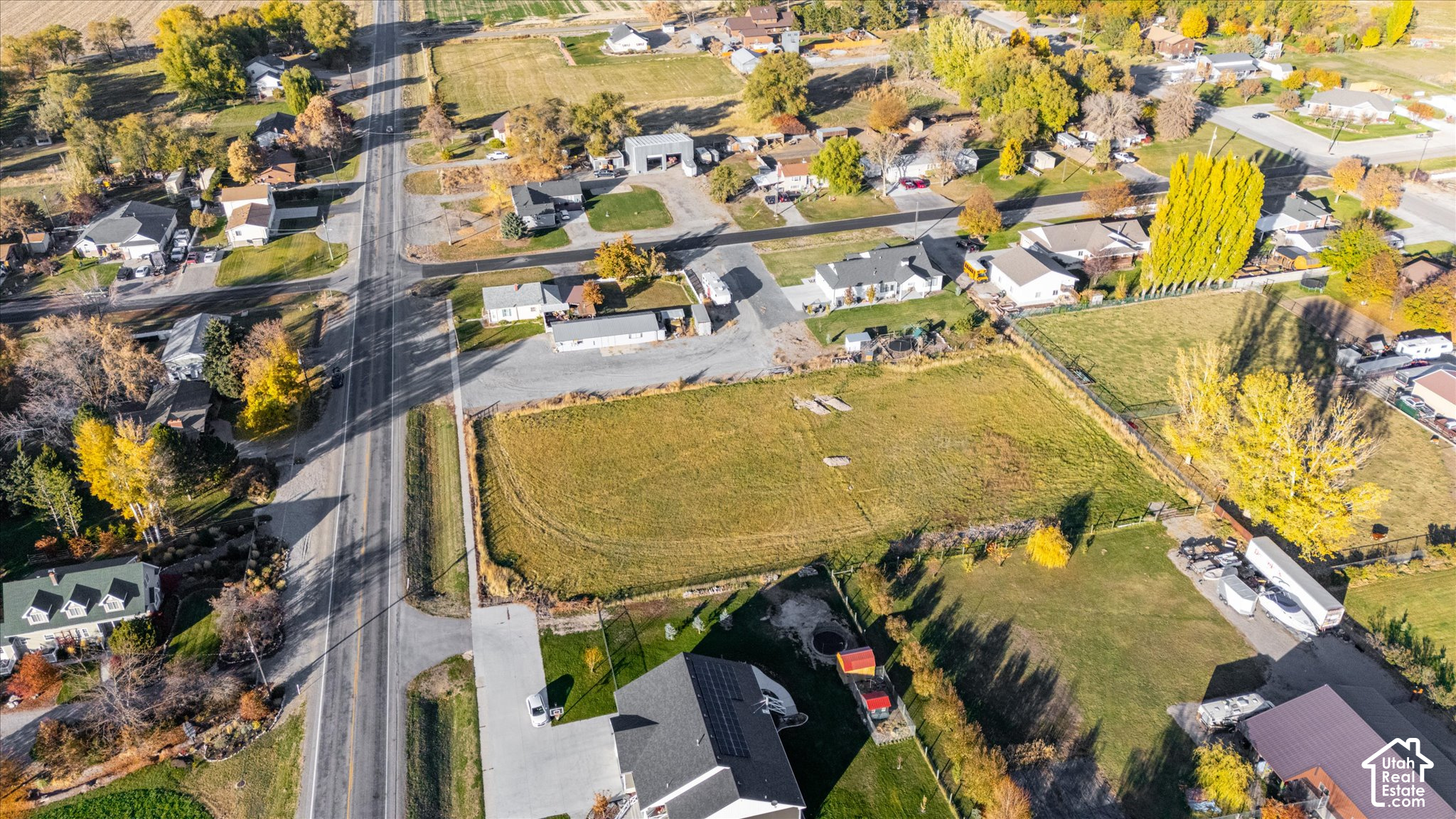 main property photo 5