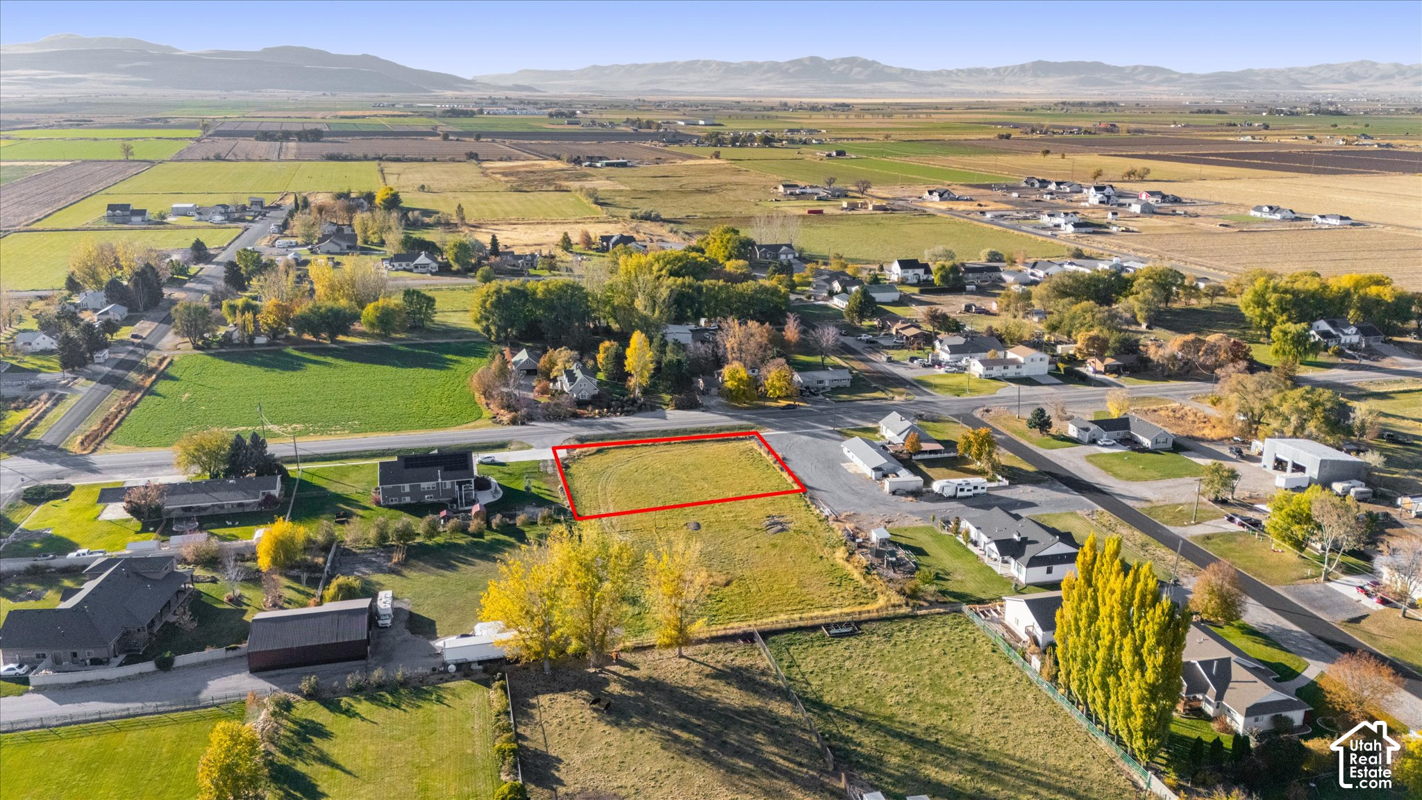 main property photo 9
