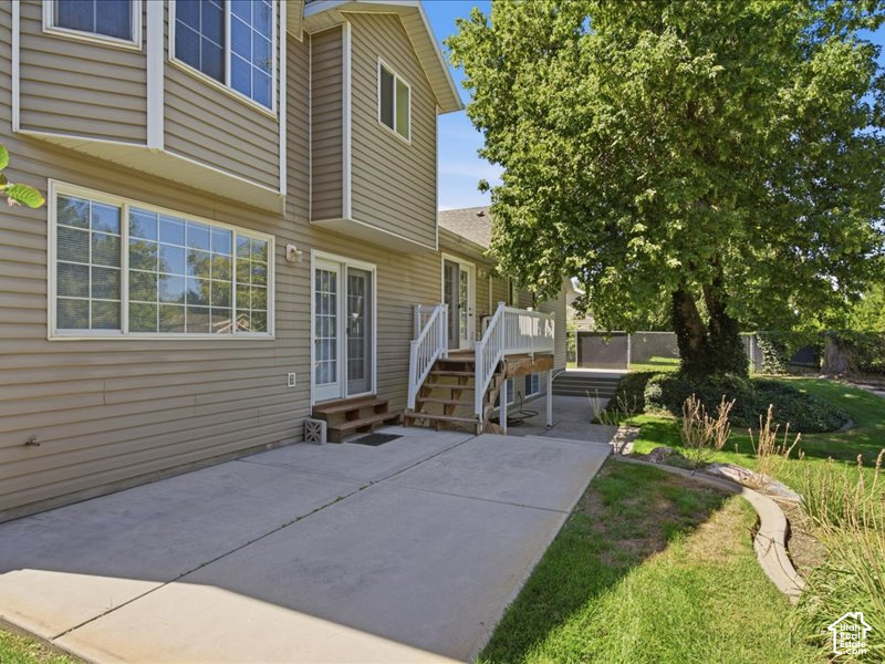 main property photo 27