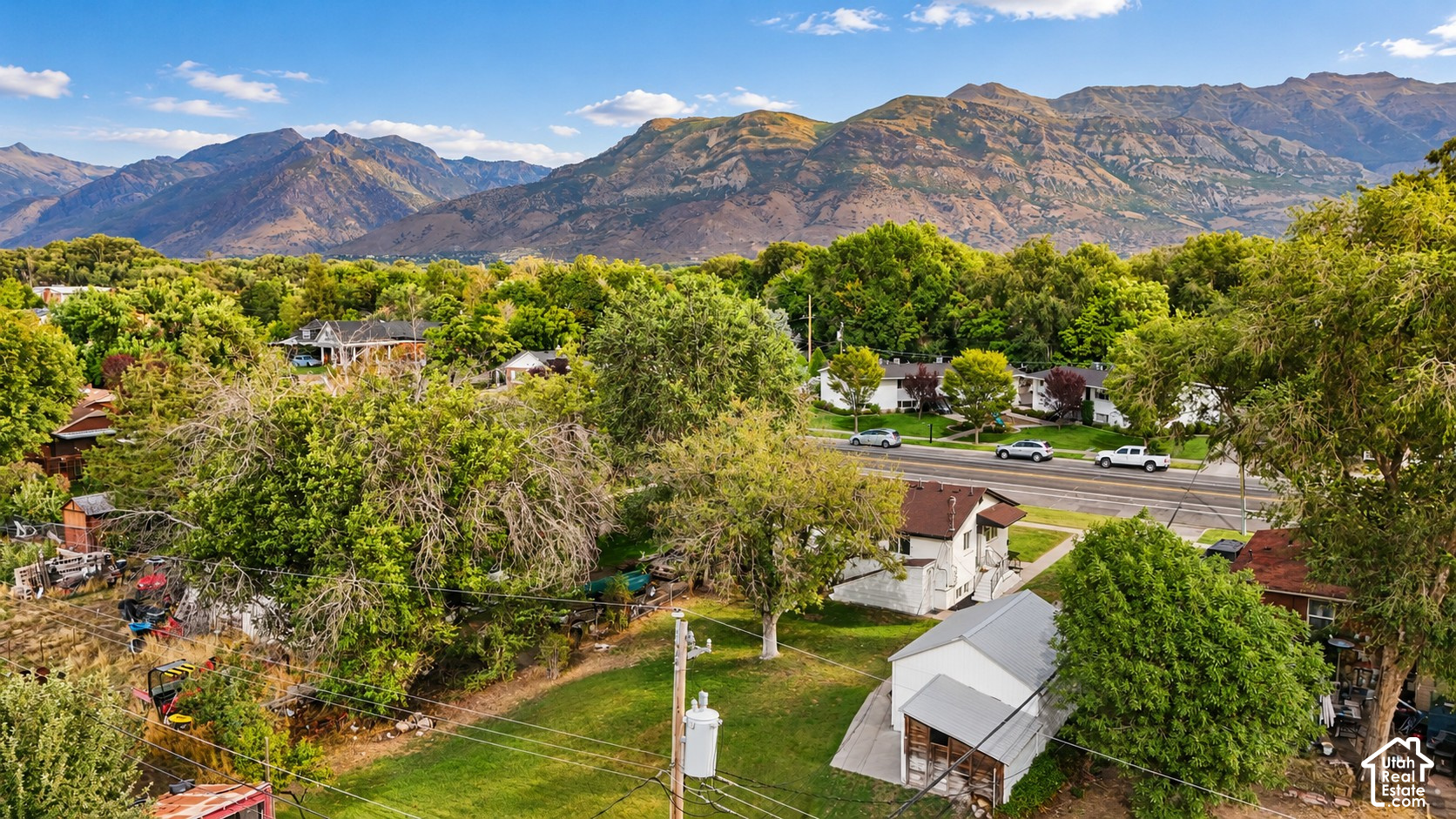 main property photo 28