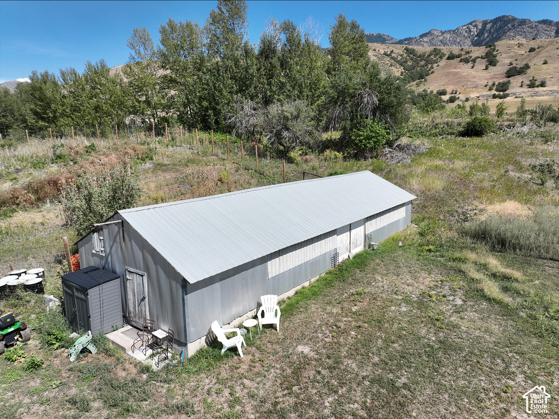 main property photo 20
