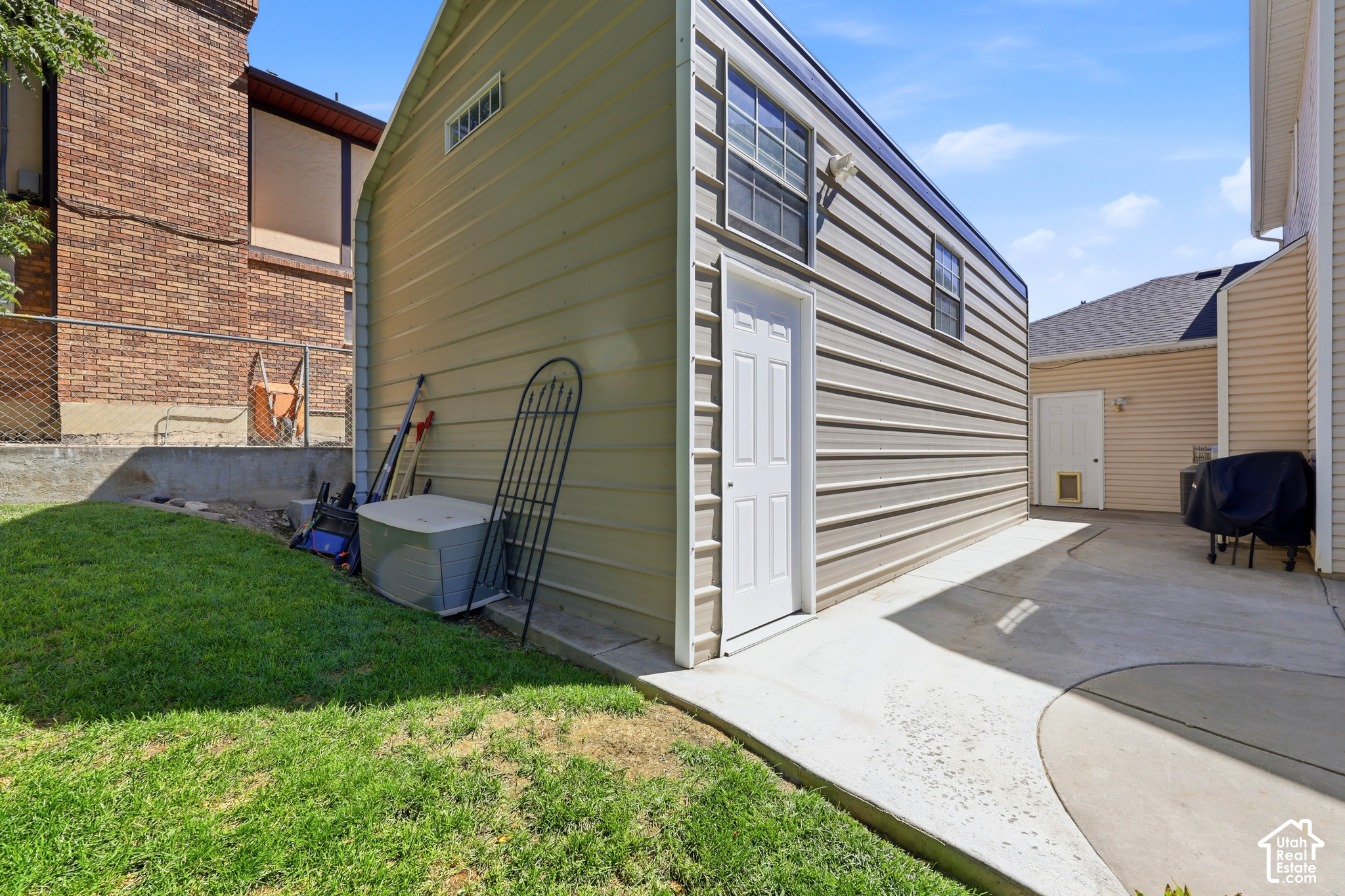 main property photo 48