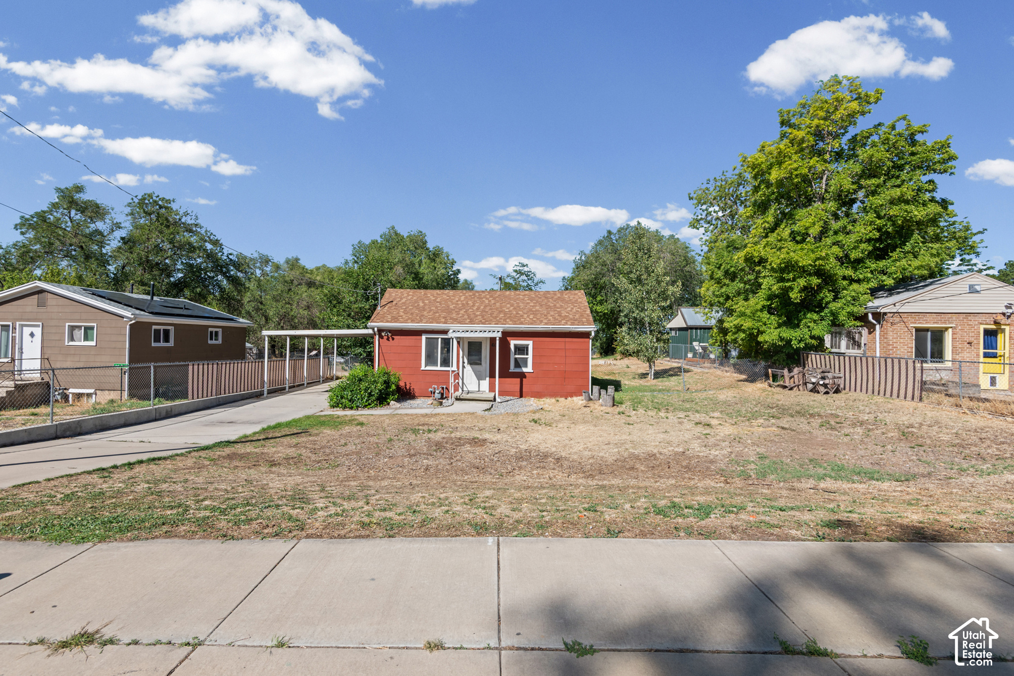 main property photo 4