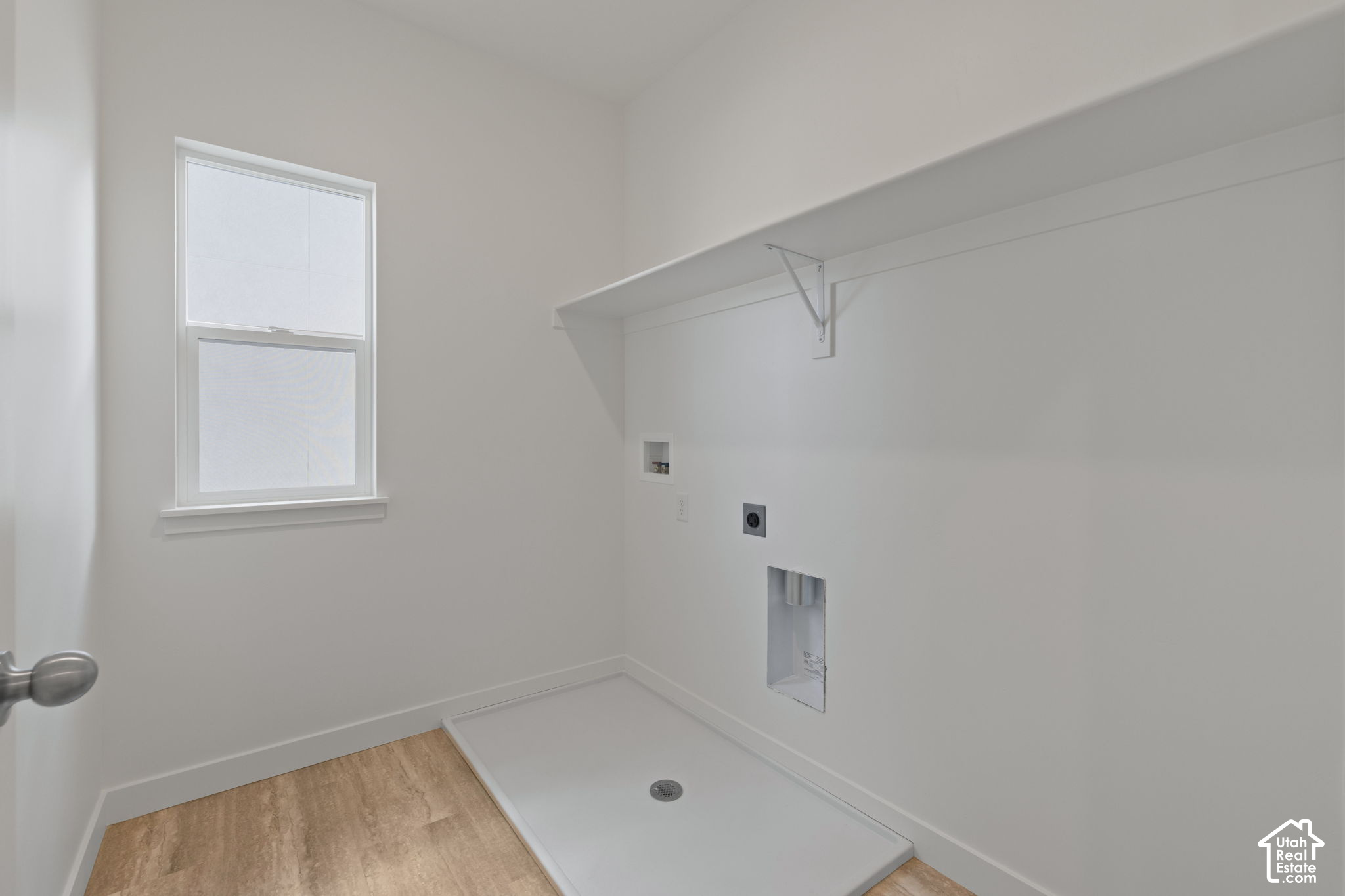 main property photo 20