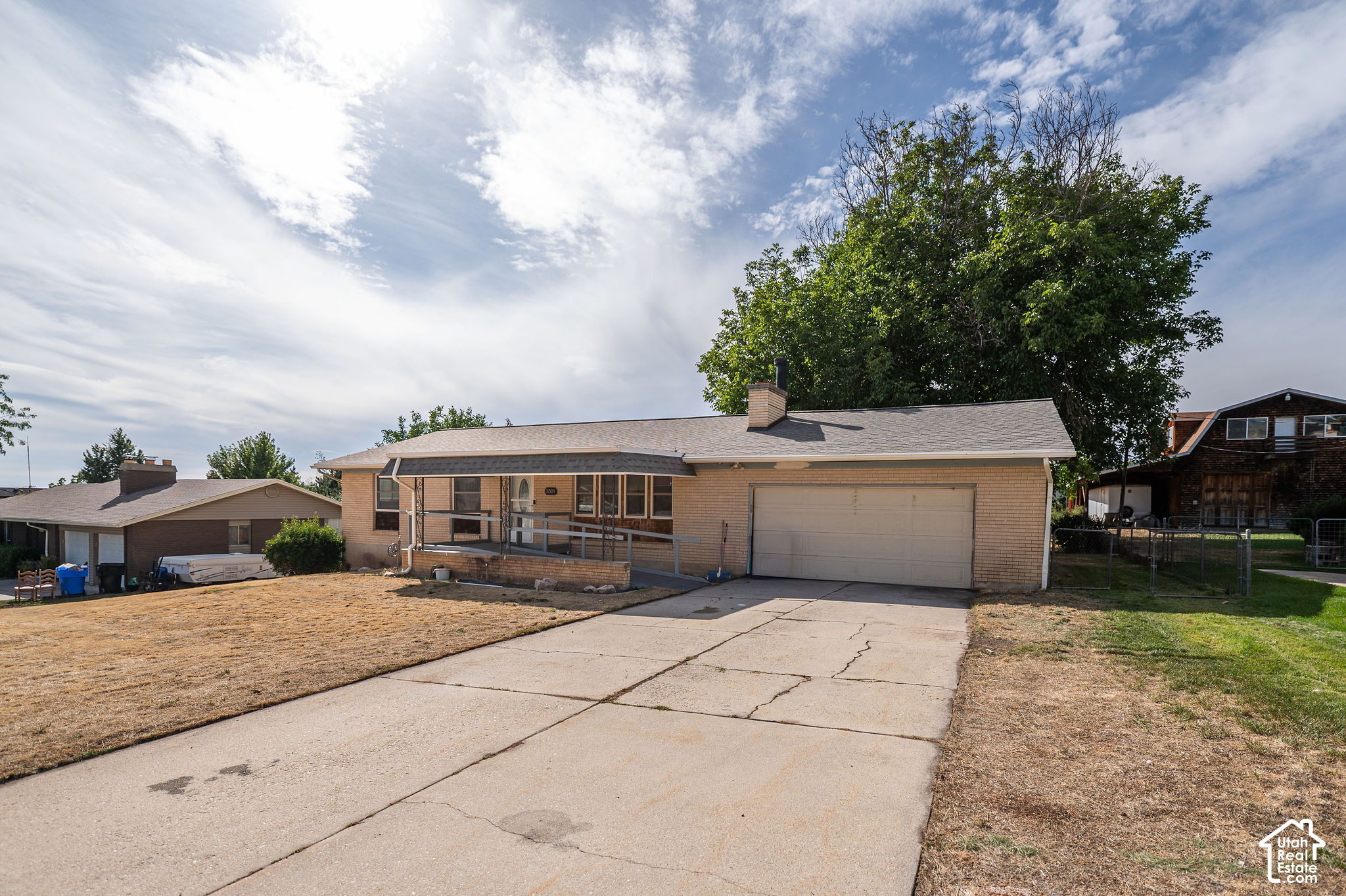 main property photo 6