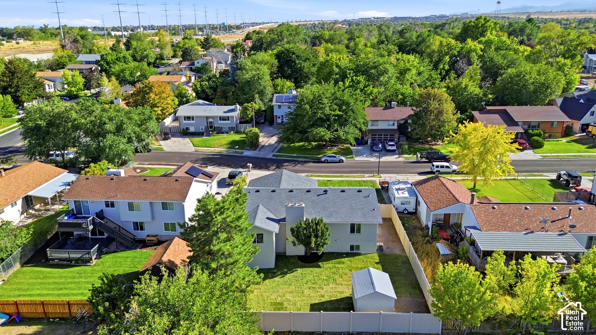 main property photo 45